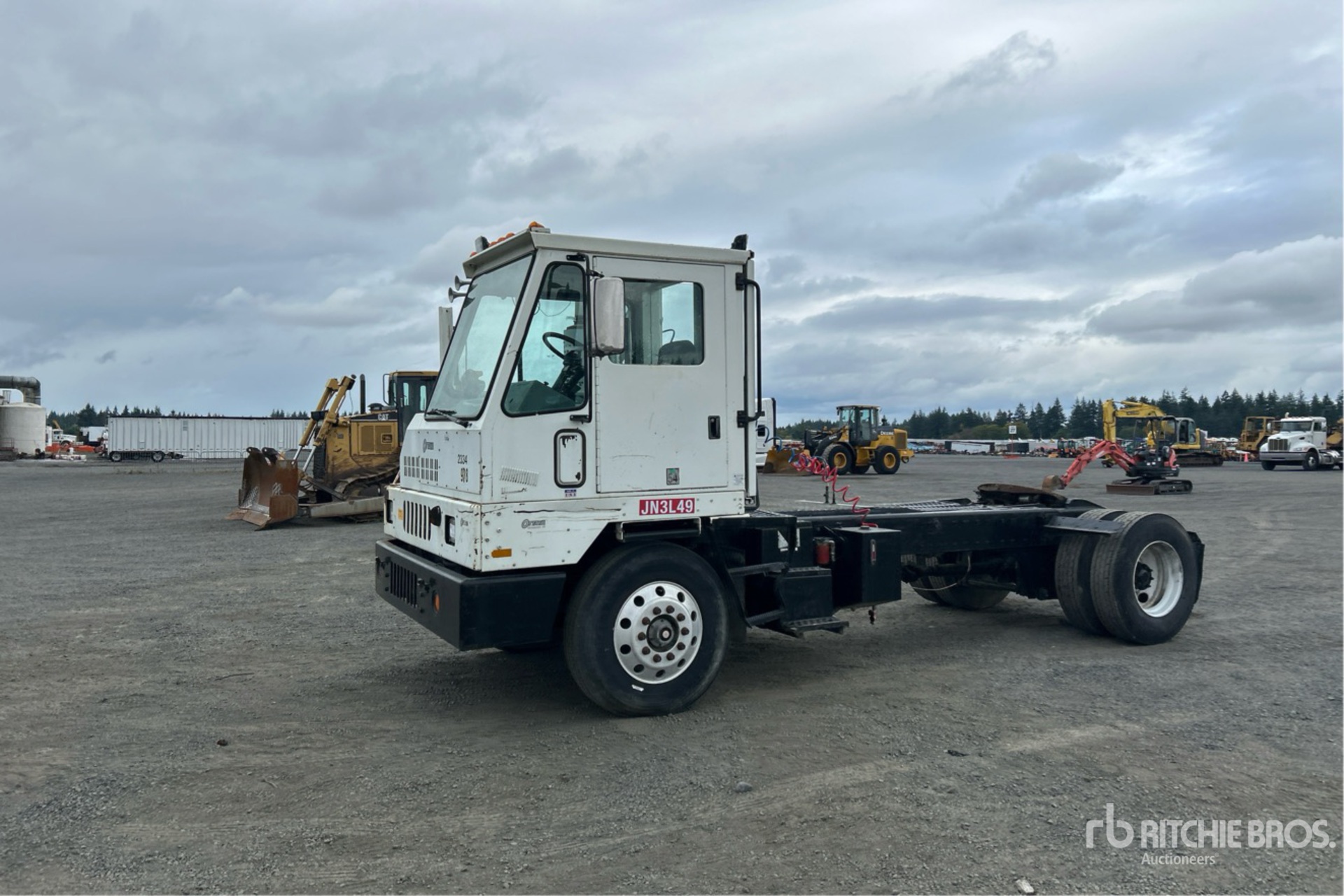 General Appearance with Picture, Left Front Corner