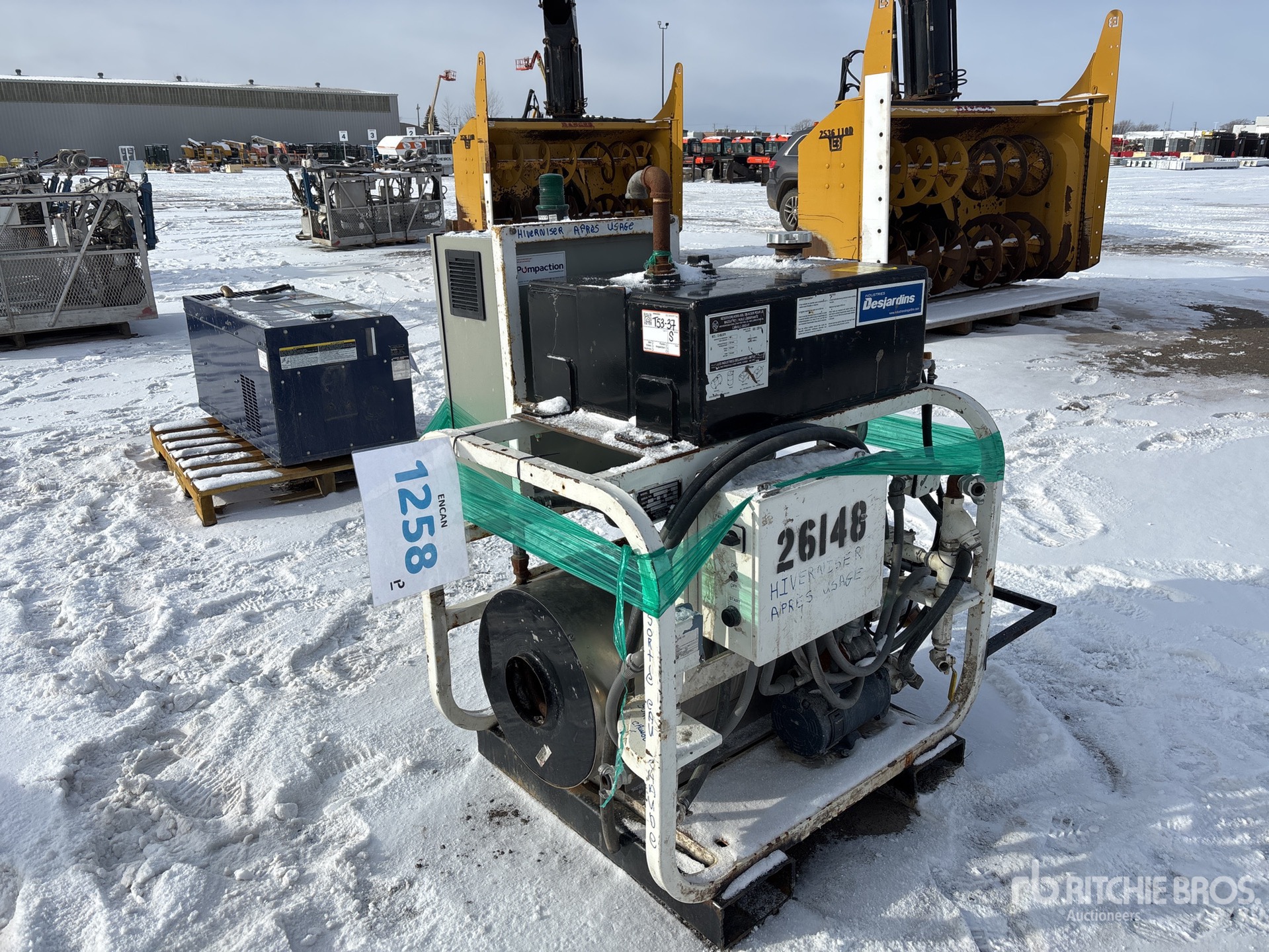 General Appearance with Picture, Right Front Corner