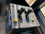 Control Station with Controles hidráulicos