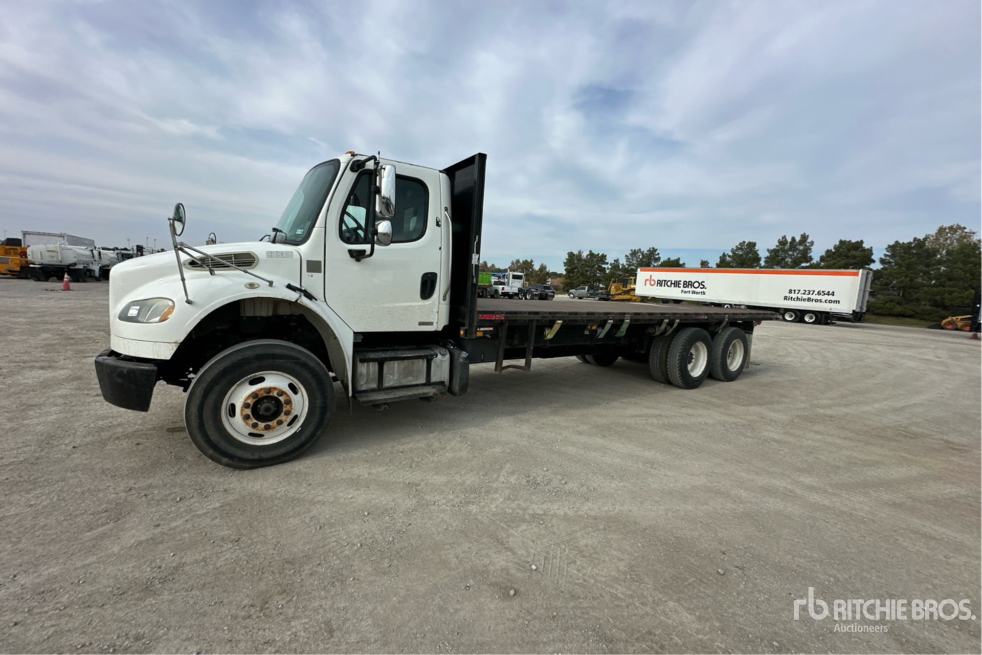 General Appearance with Imagen: esquina delantera izquierda