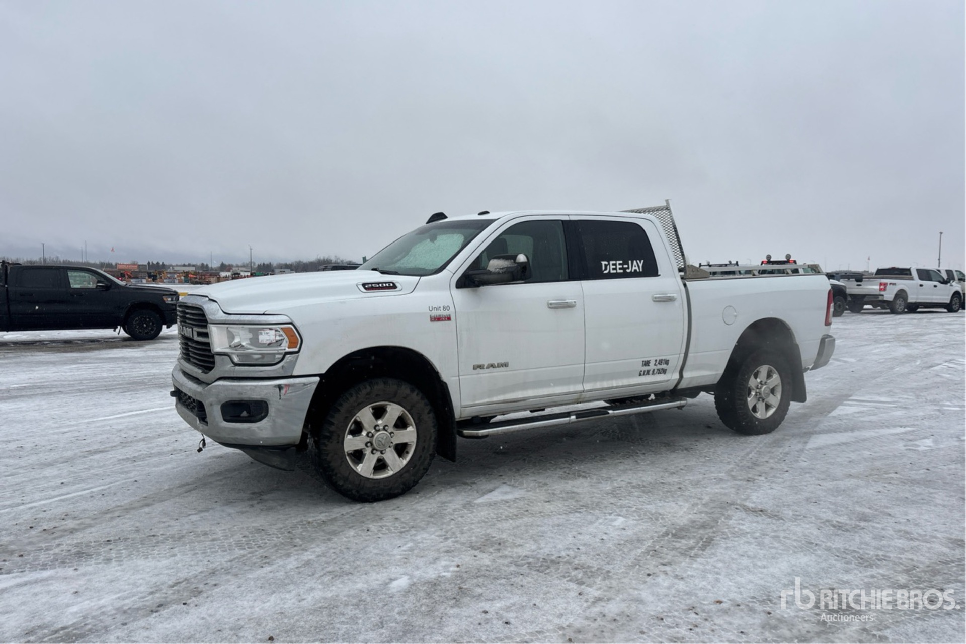 General Appearance with Picture, Left Front Corner