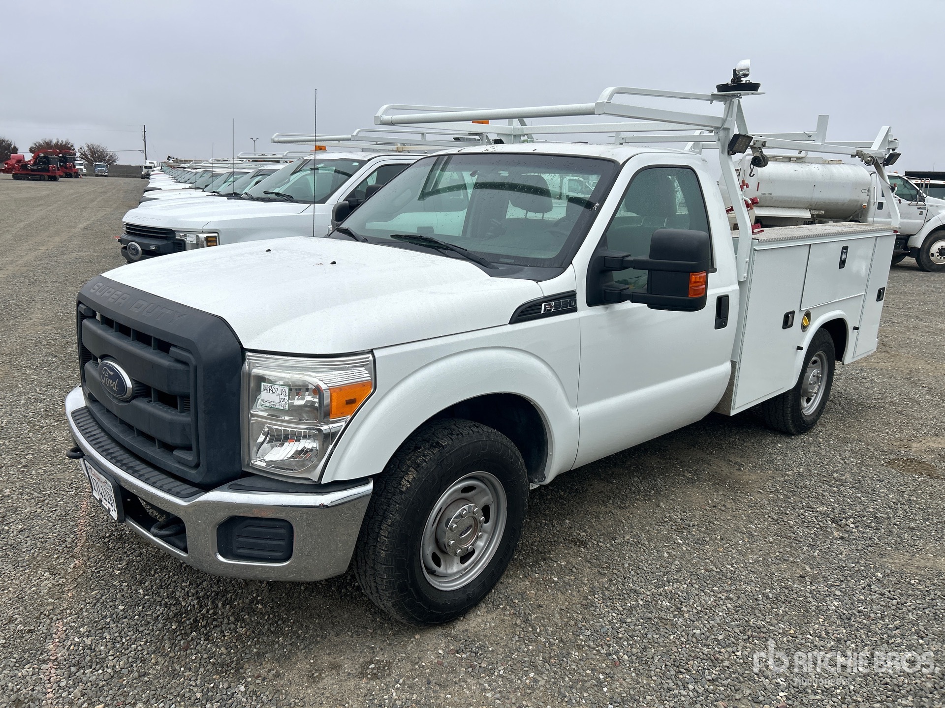 General Appearance with Featured Photo