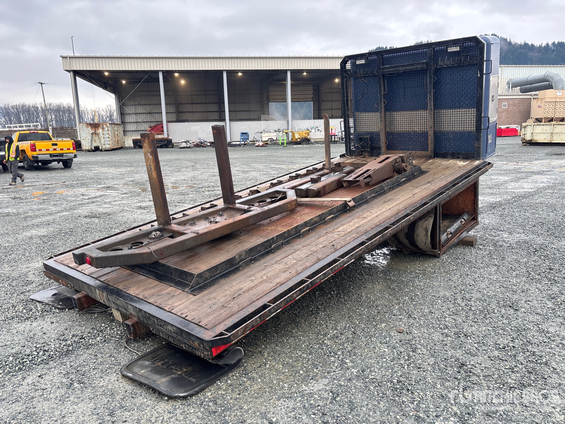 General Appearance with Imagen: esquina trasera derecha