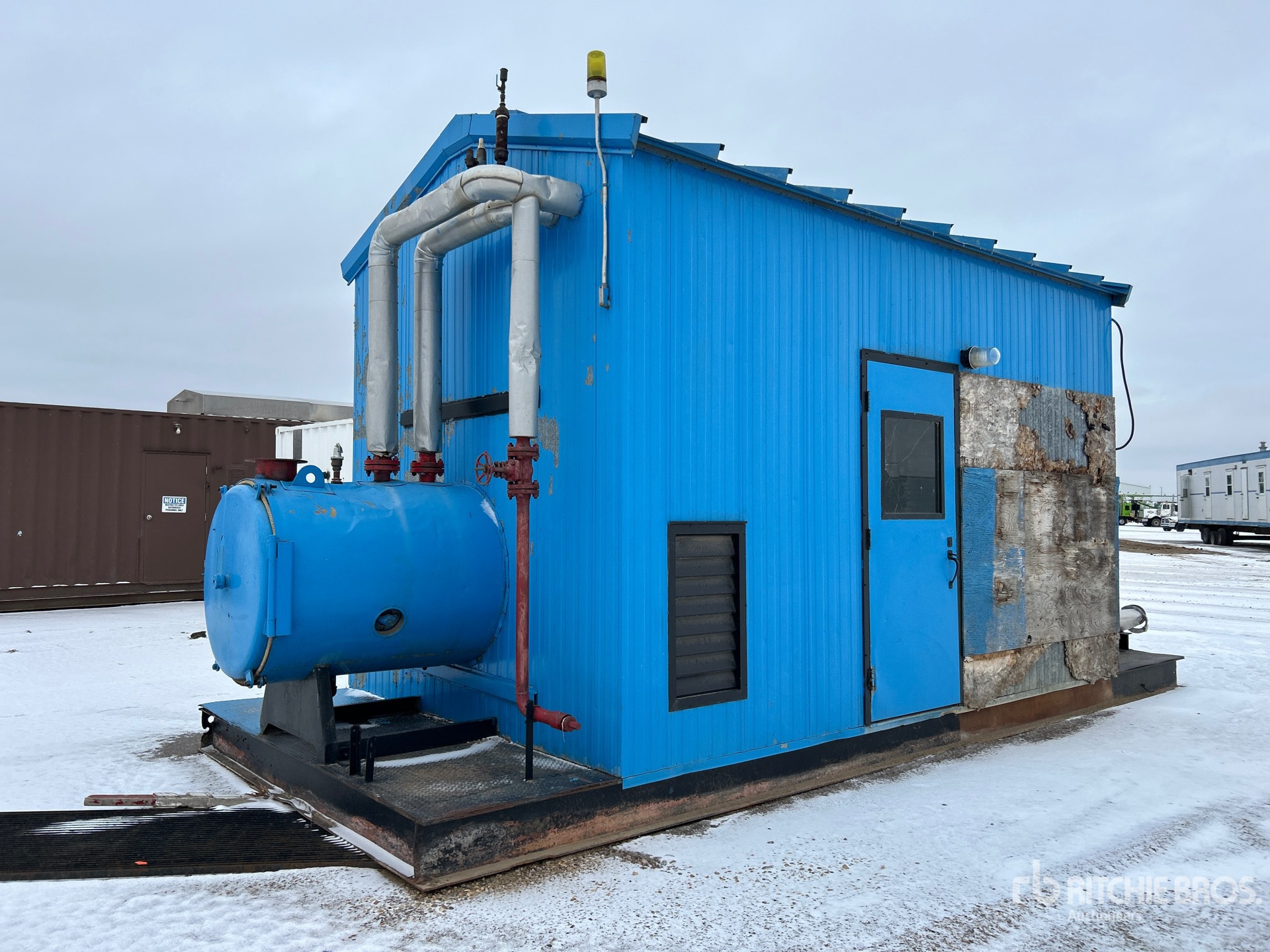 General Appearance with Bild, Ecke hinten rechts