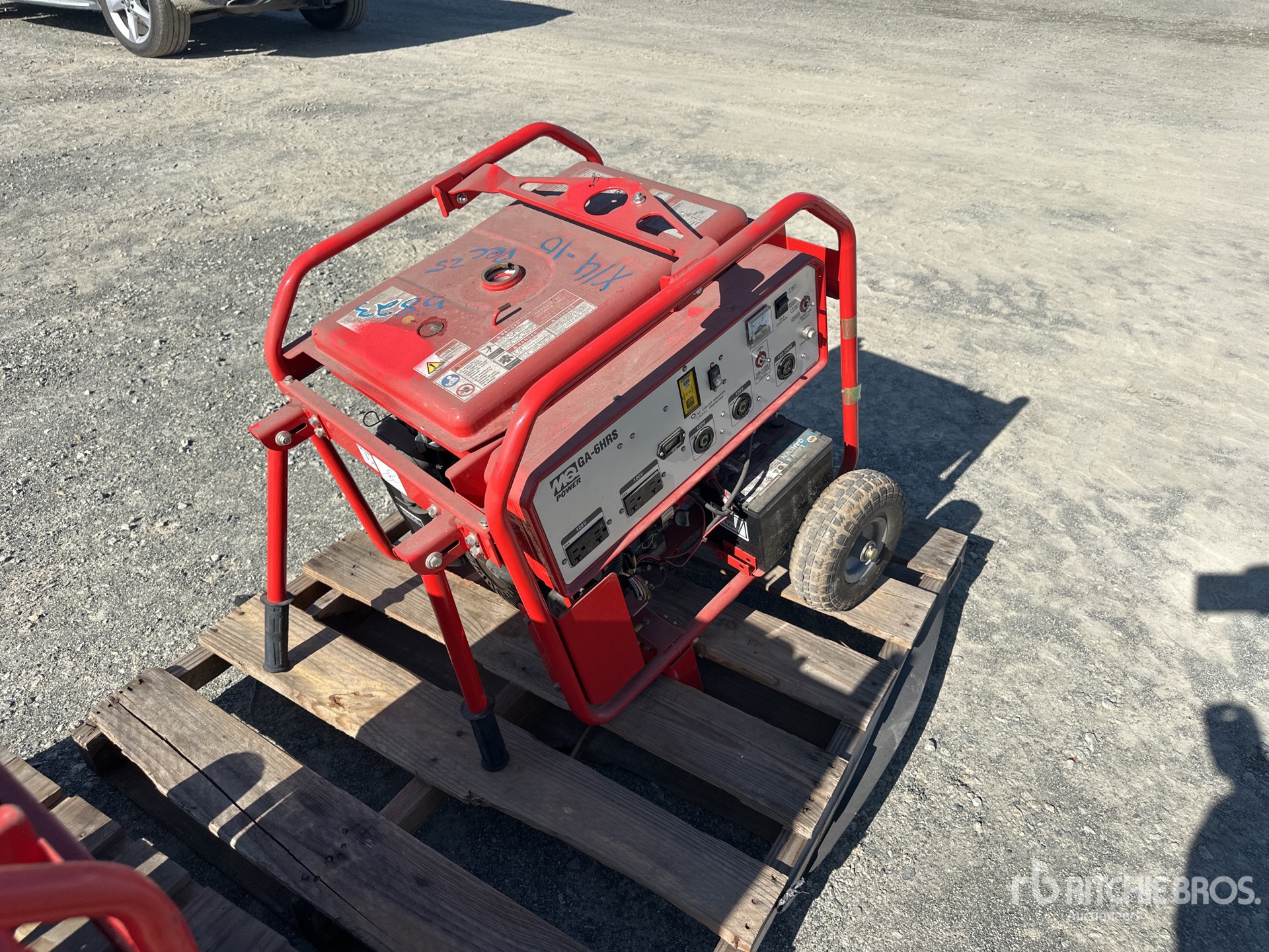 General Appearance with Picture, Right Rear Corner