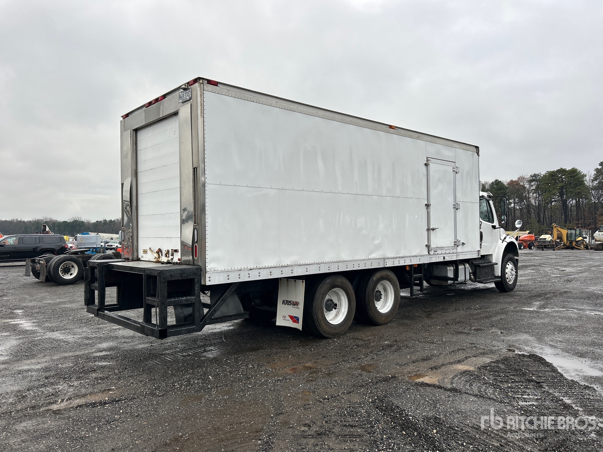 General Appearance with Imagen: esquina trasera derecha