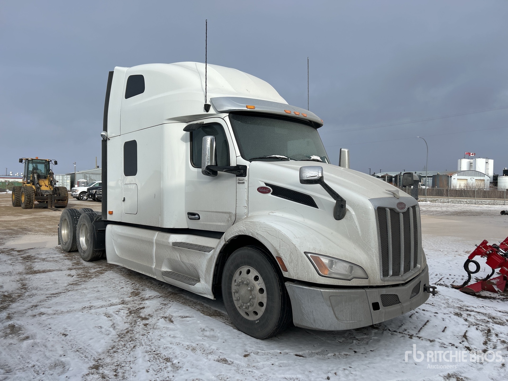 General Appearance with Picture, Right Front Corner