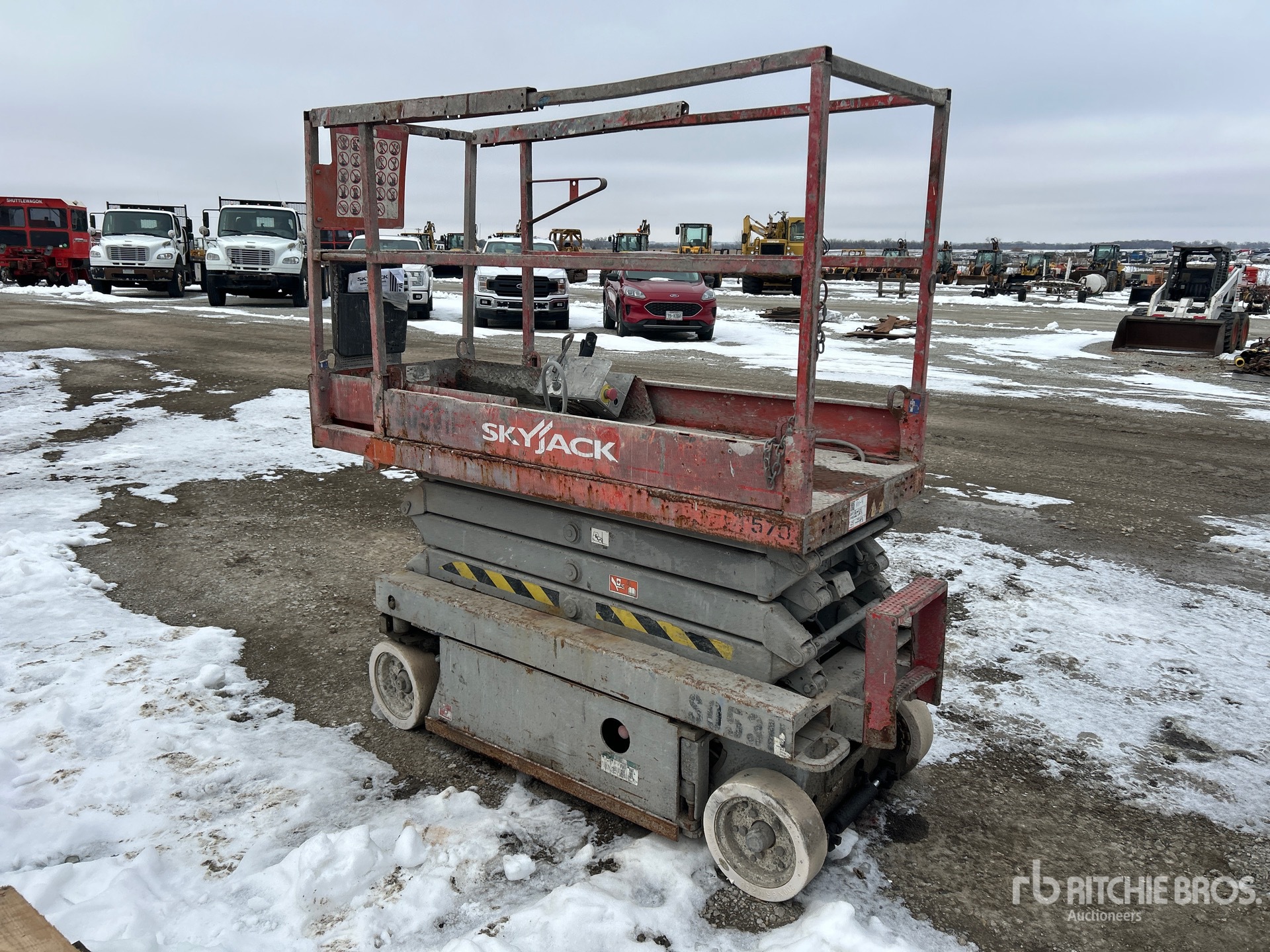 General Appearance with Picture, Left Rear Corner