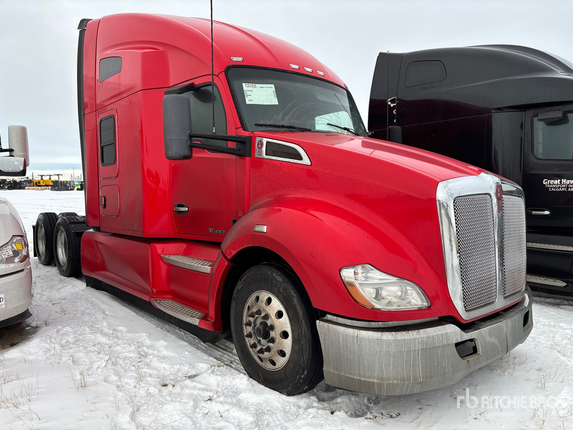 General Appearance with Picture, Right Front Corner