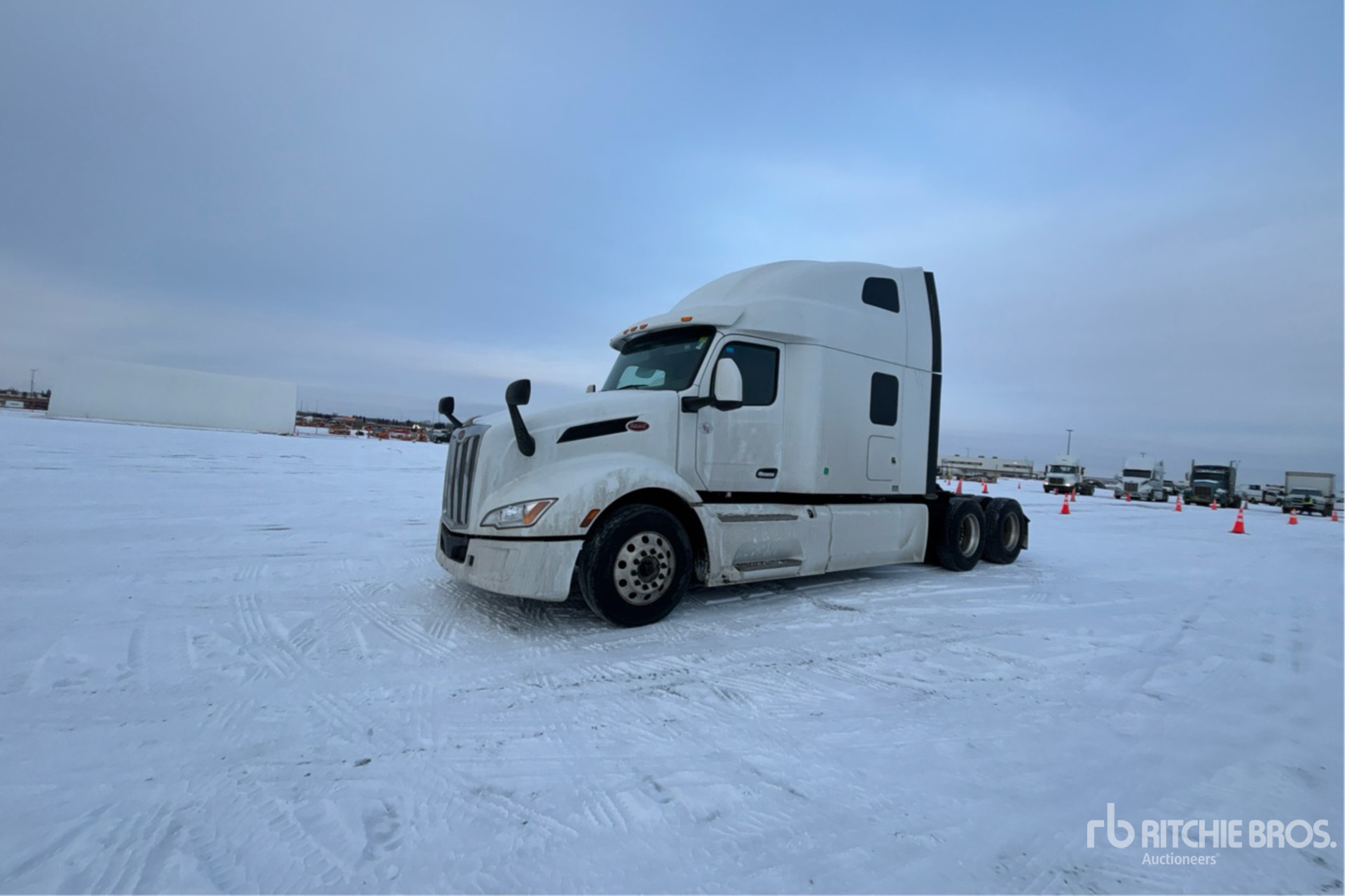 General Appearance with Picture, Left Front Corner