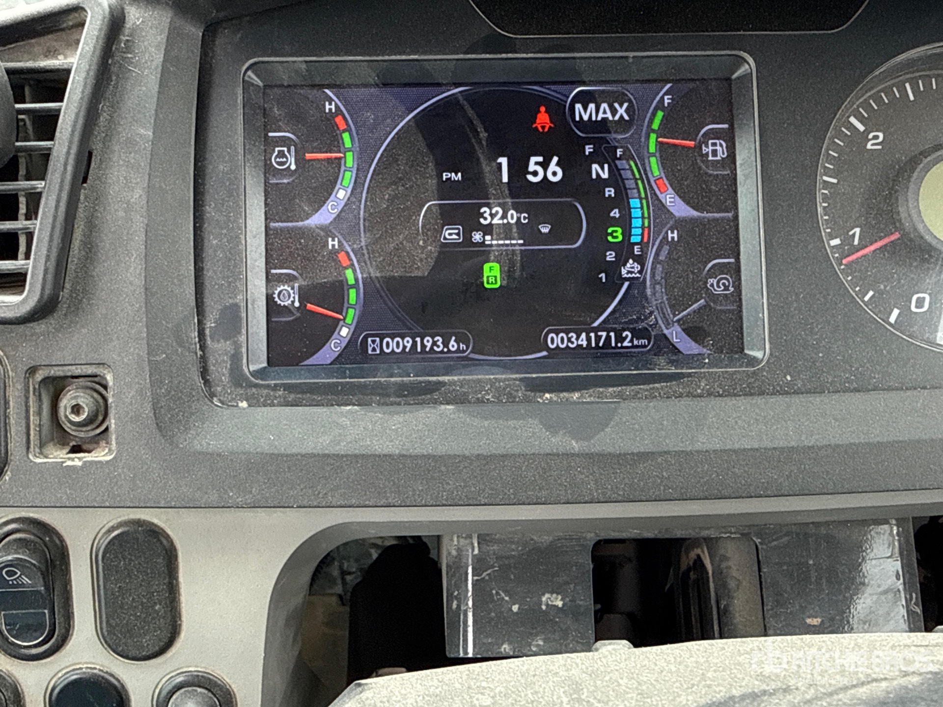 General Appearance with Hour Meter / Odometer