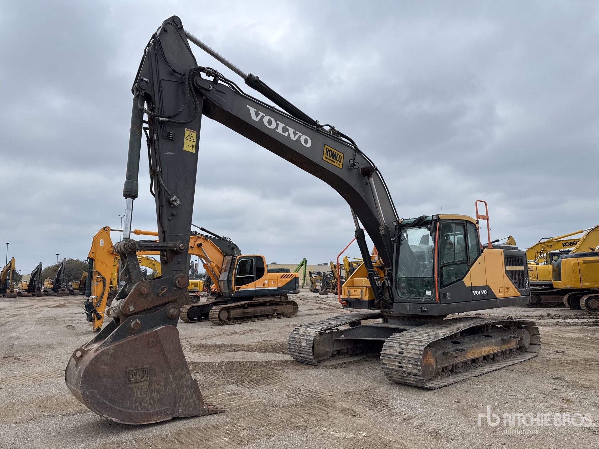 General Appearance with Featured Photo