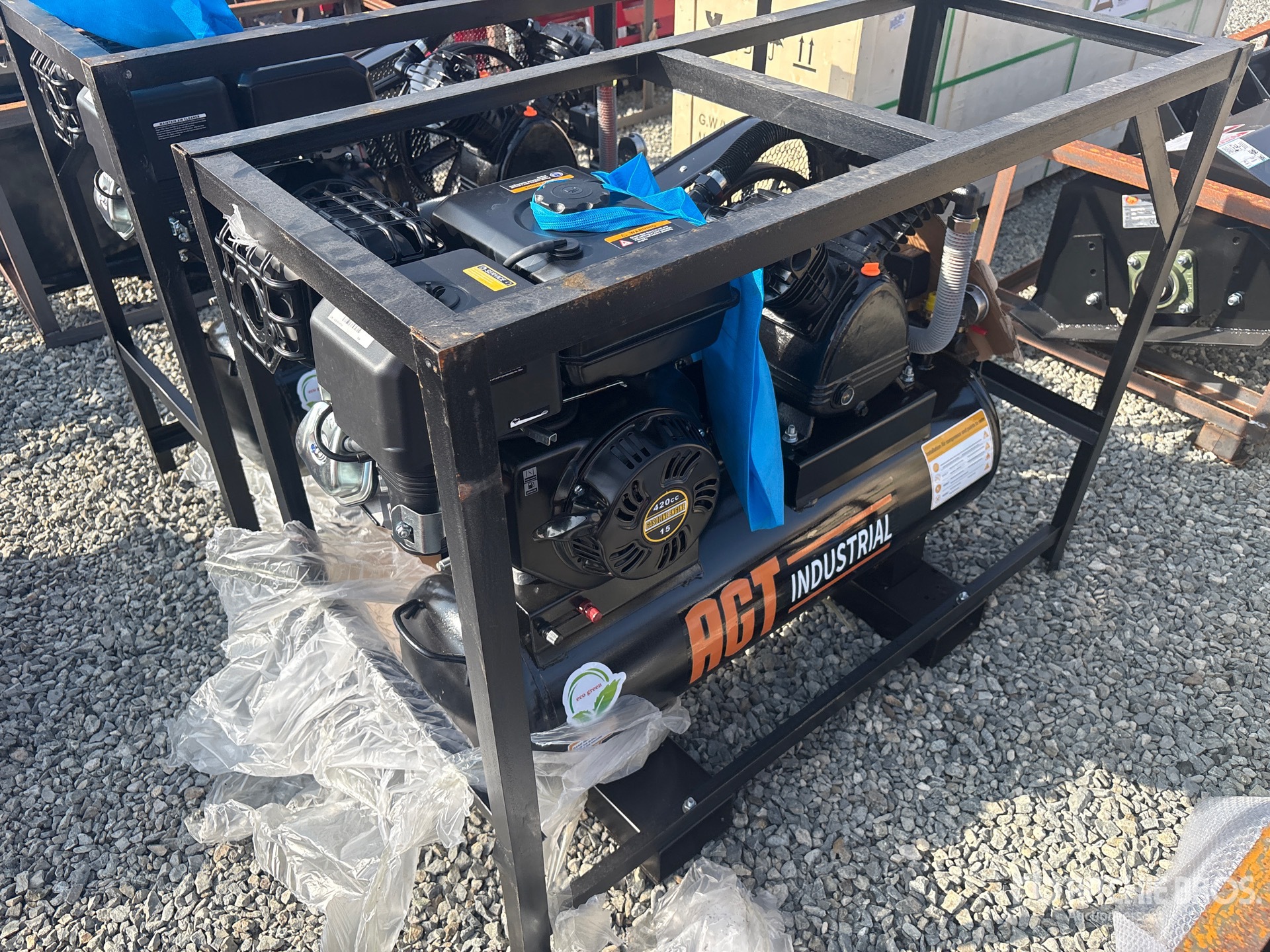 Aspect général with Image, coin avant gauche