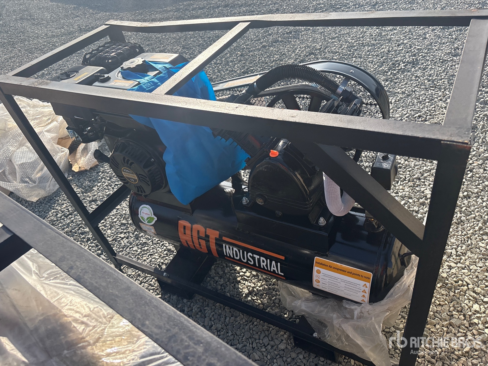 Aspect général with Image, coin avant gauche