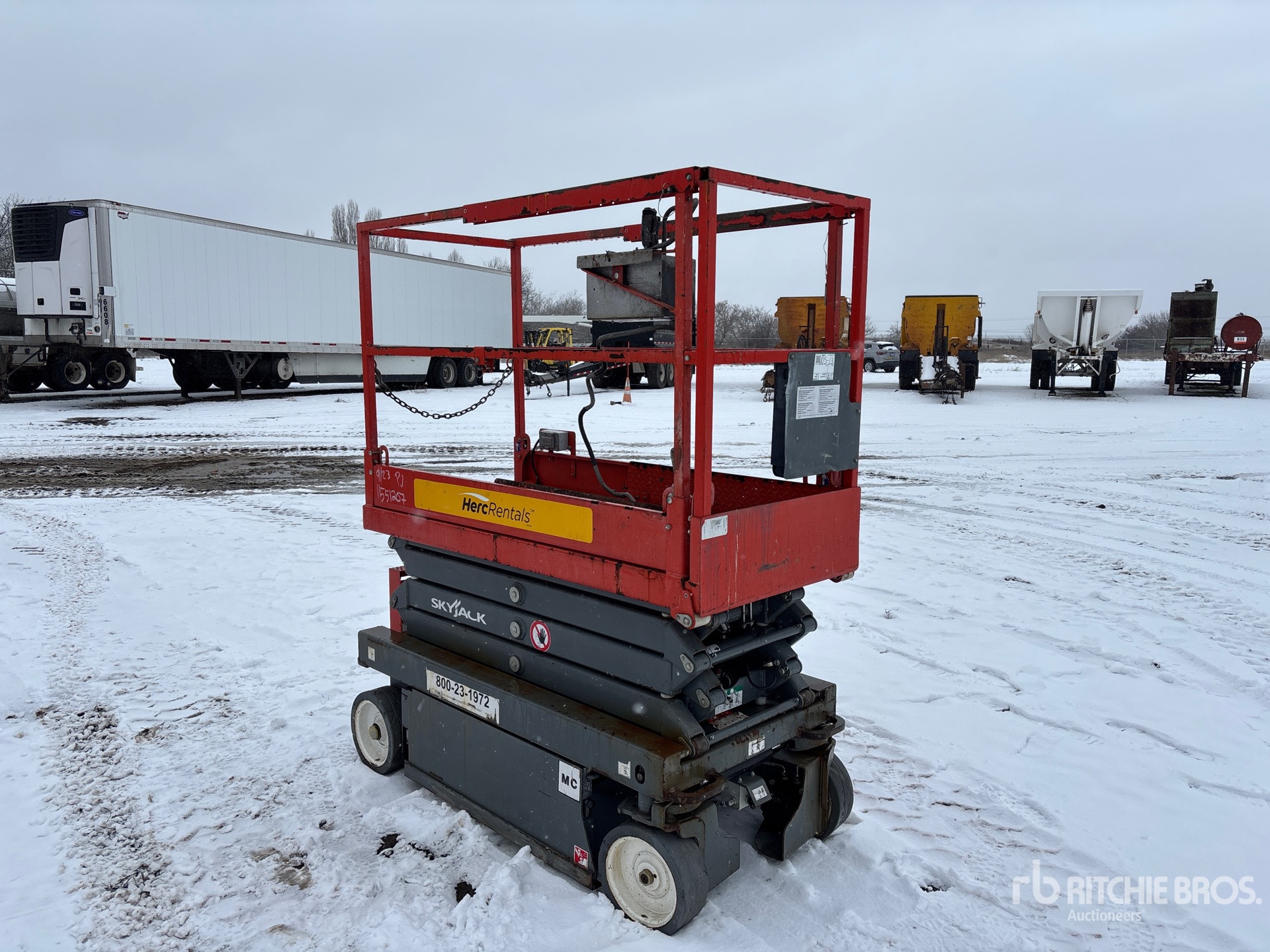 General Appearance with Picture, Right Front Corner