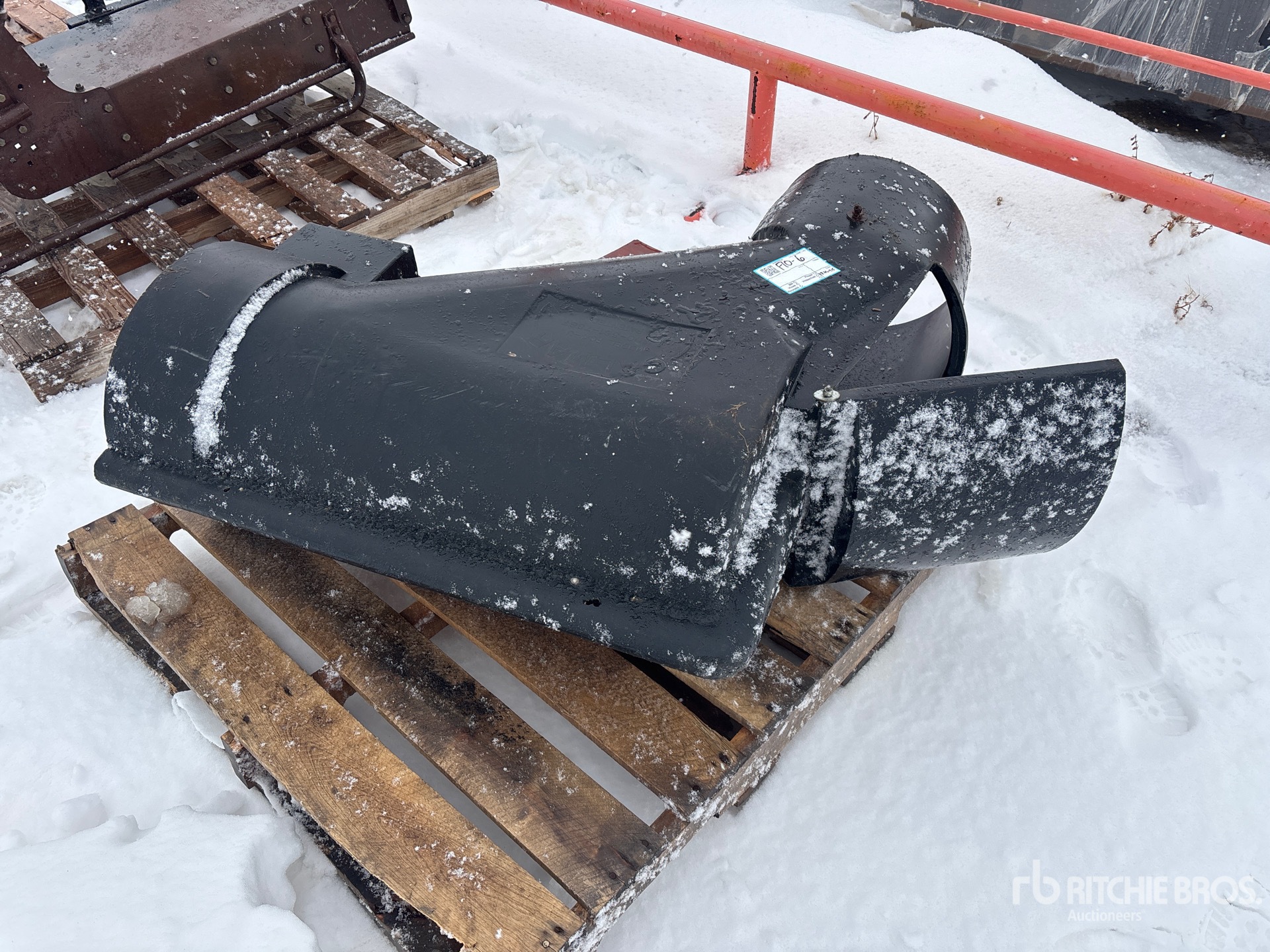 General Appearance with Foto, angolo posteriore sinistro