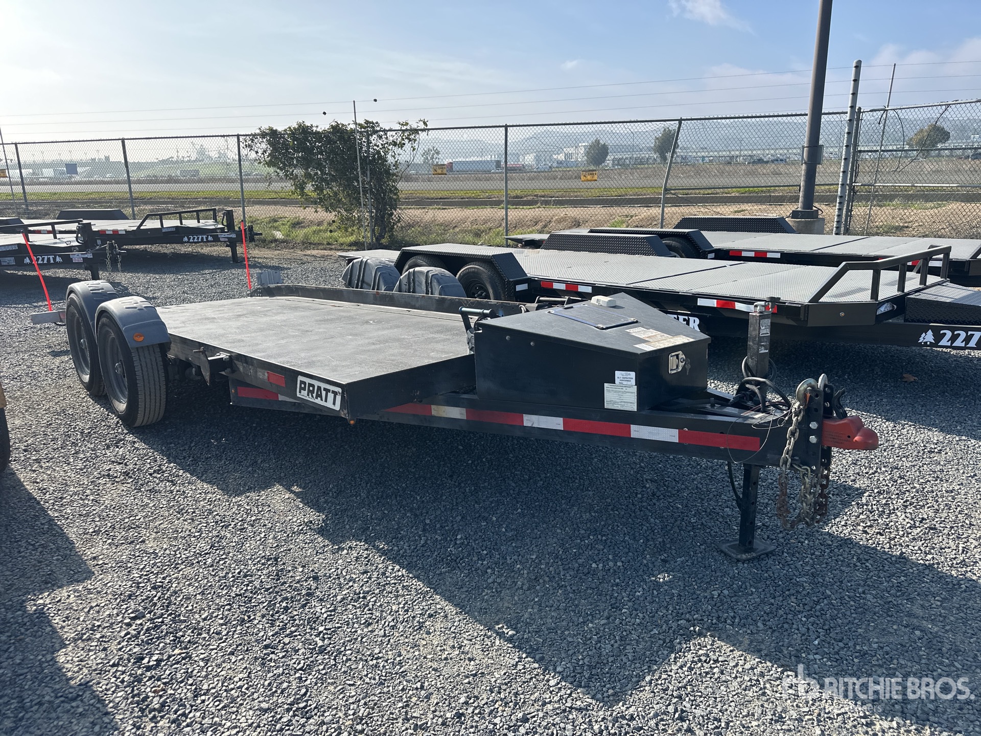 General Appearance with Image, coin avant droit