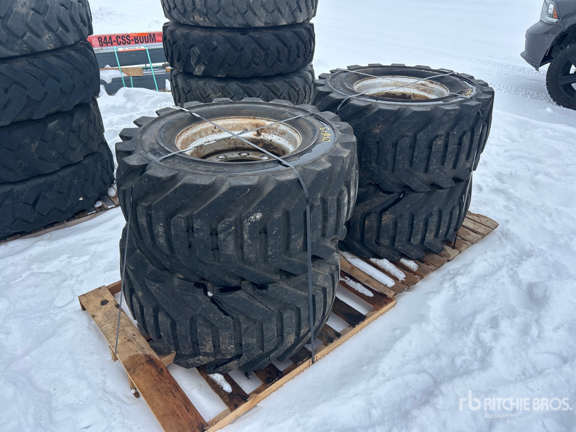 General Appearance with Bild, Ecke hinten rechts