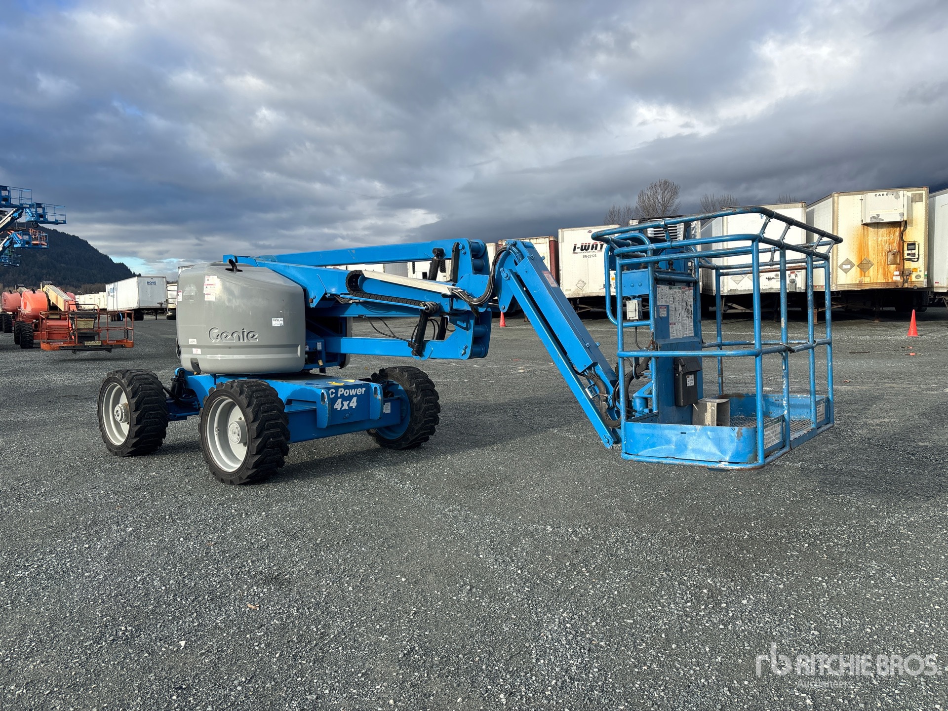 General Appearance with Picture, Right Front Corner