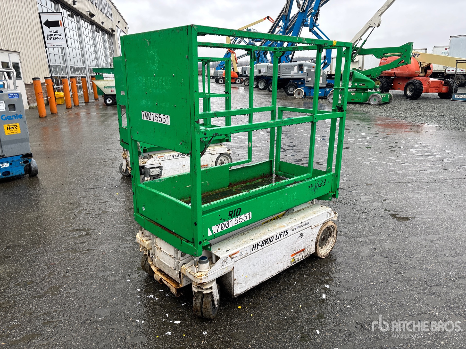 General Appearance with Picture, Left Front Corner