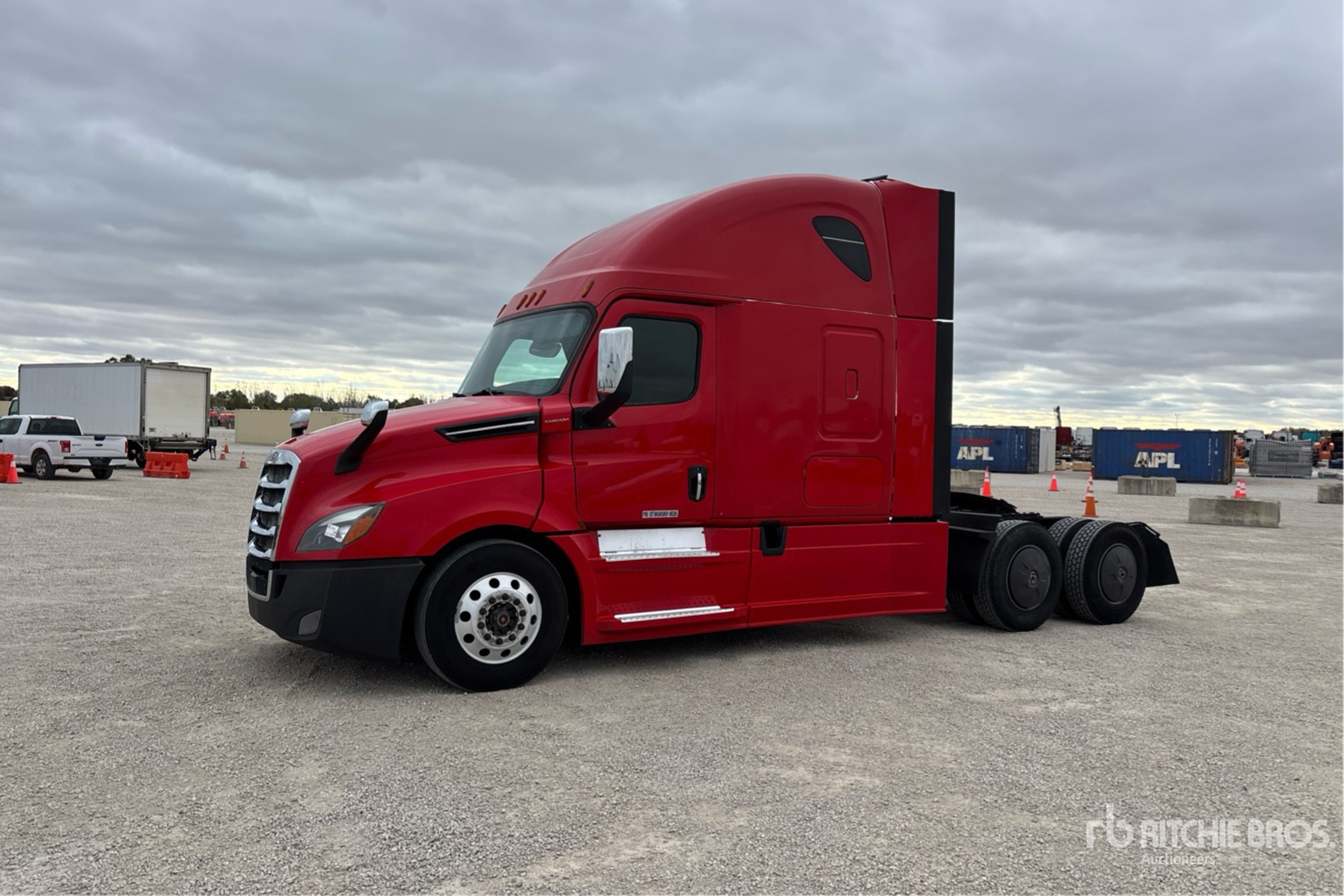 Aspect général with Image, coin avant gauche