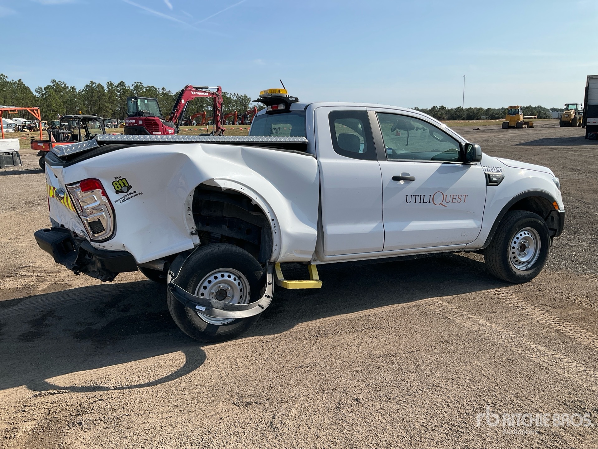 General Appearance with Imagen: esquina trasera derecha