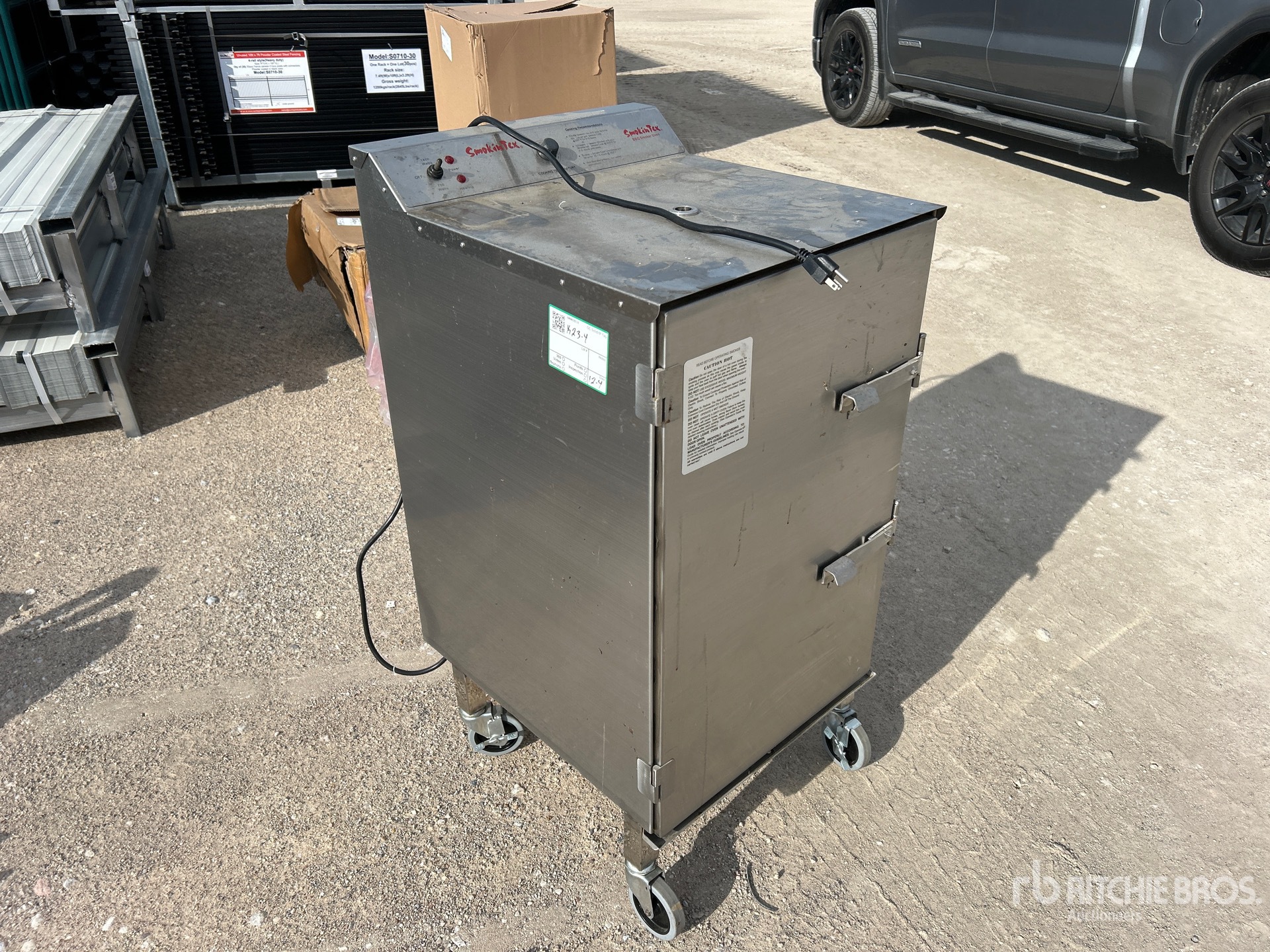 General Appearance with Picture, Right Front Corner