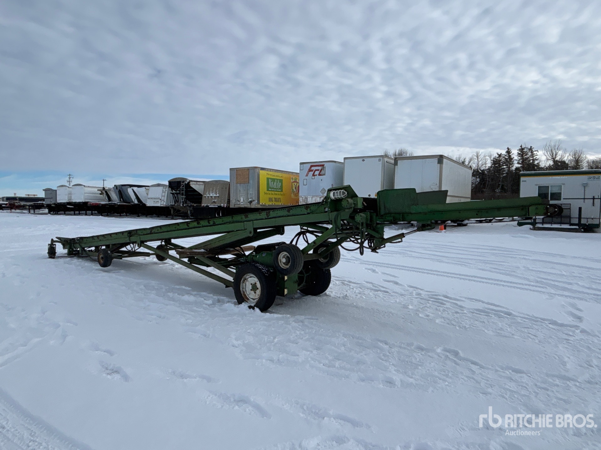 General Appearance with Bild, Ecke hinten links