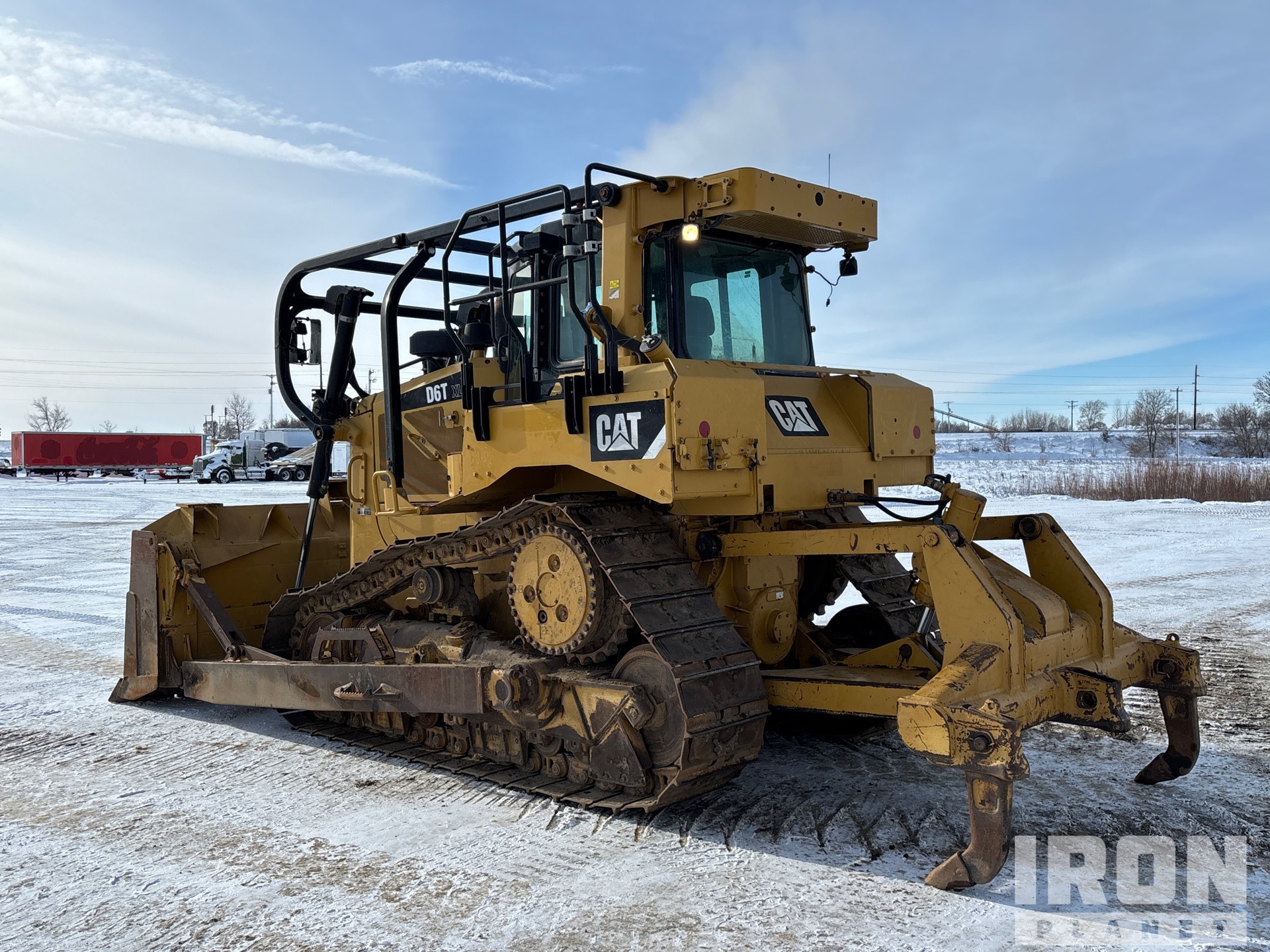 Aspect général with Image, coin arrière gauche