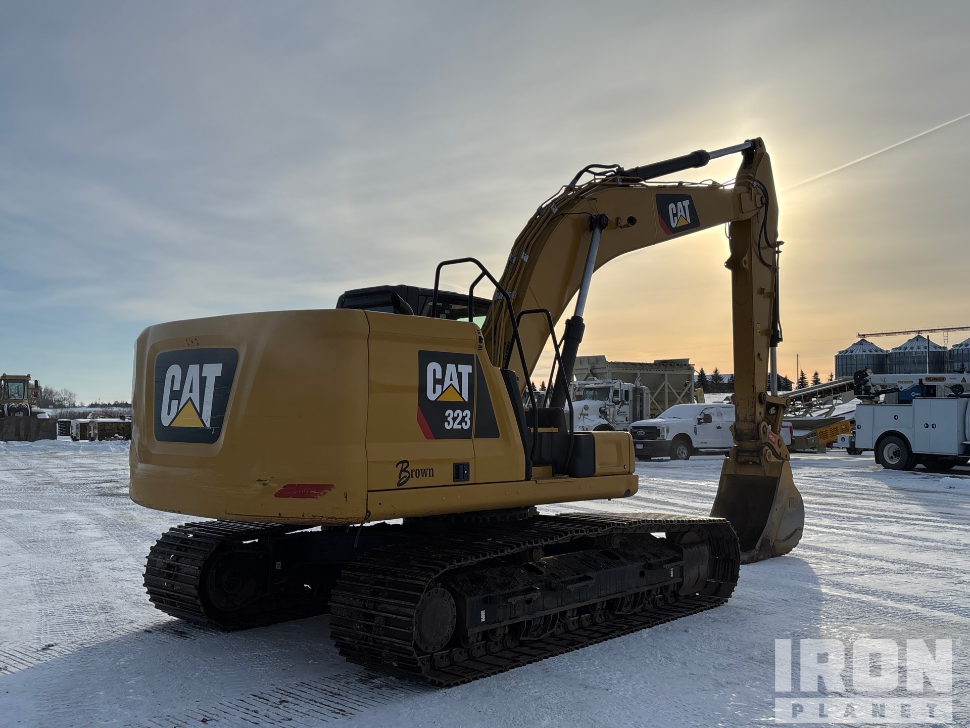 General Appearance with Foto, angolo anteriore sinistro