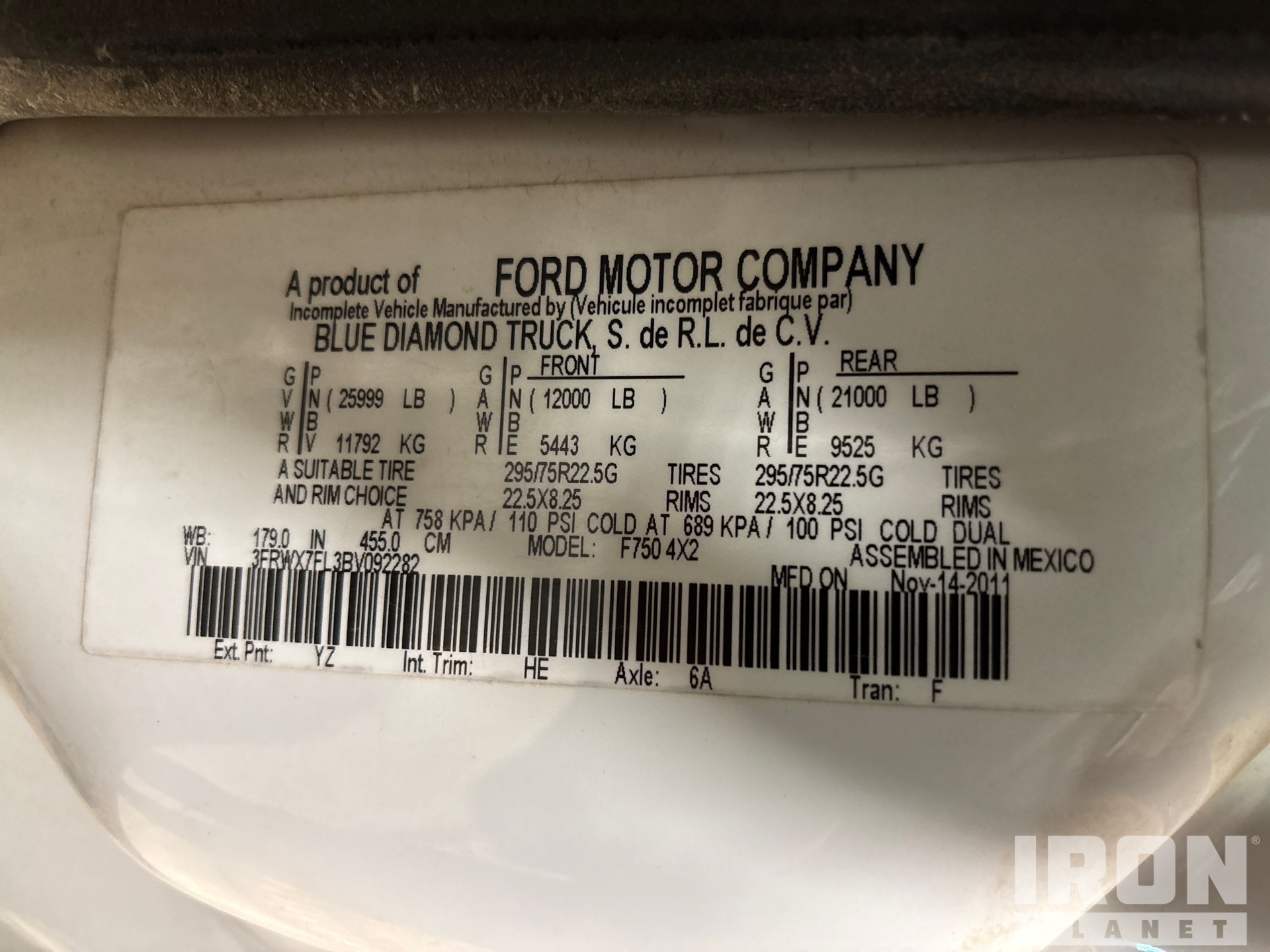 General Appearance with Serial Number / VIN