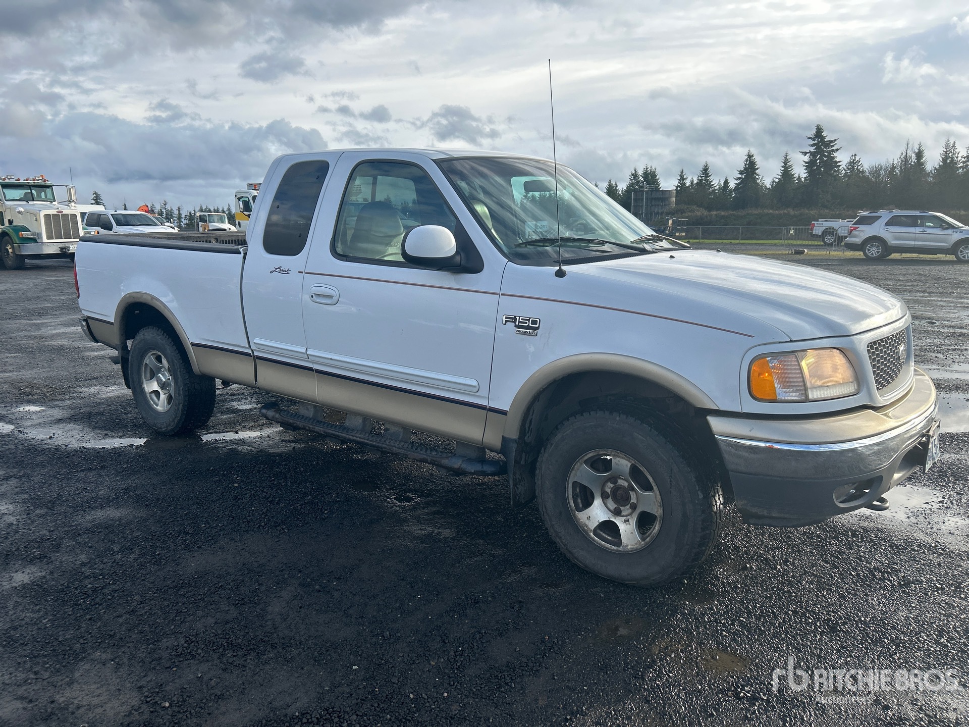 General Appearance with Picture, Right Front Corner