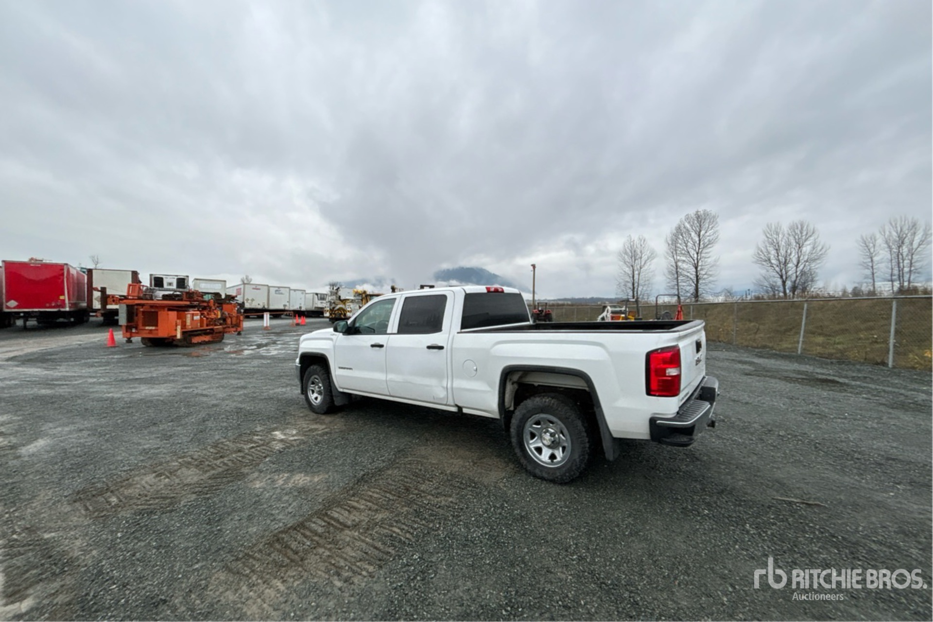 General Appearance with Picture, Left Rear Corner