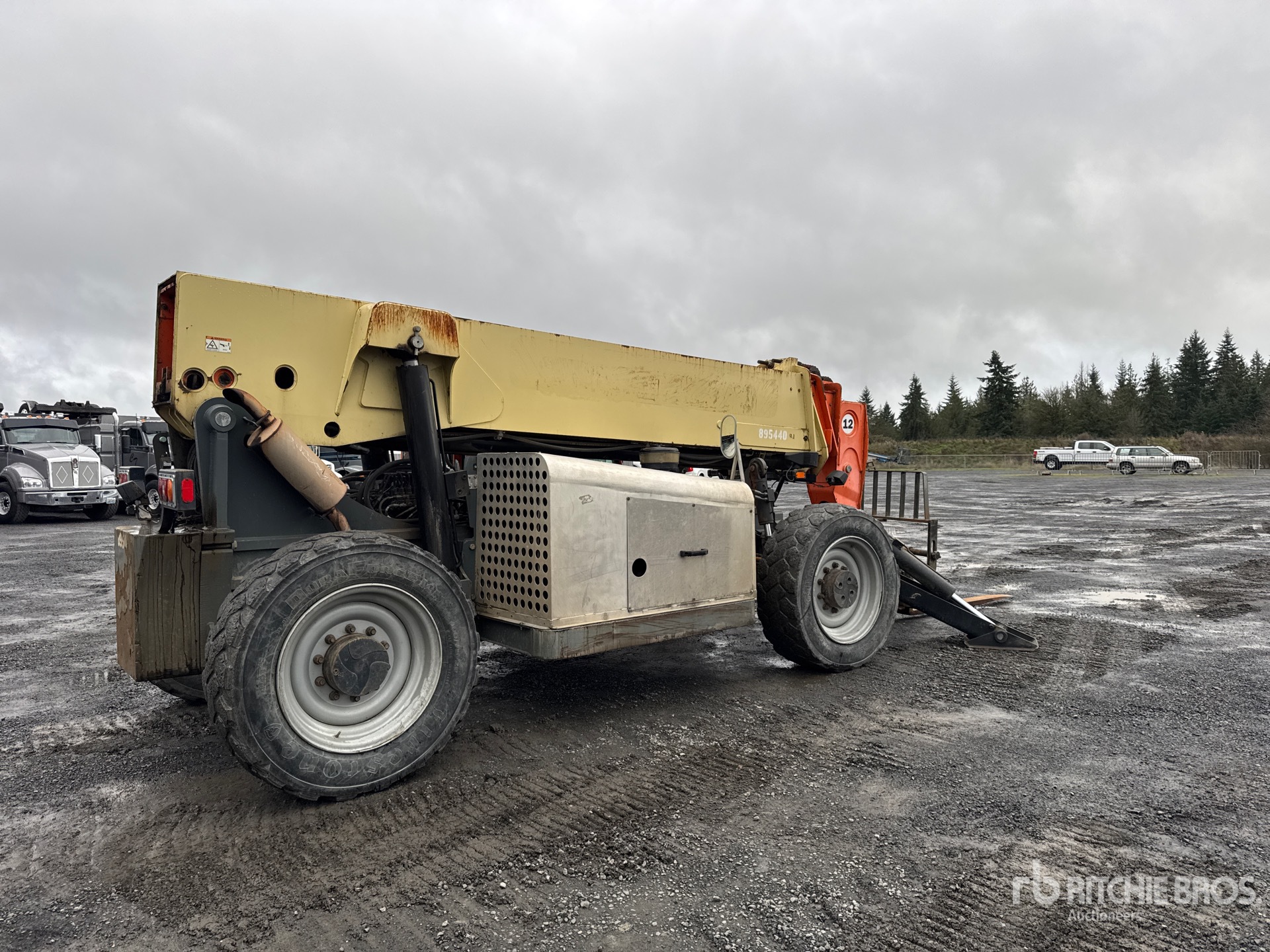 General Appearance with Imagen: esquina trasera derecha