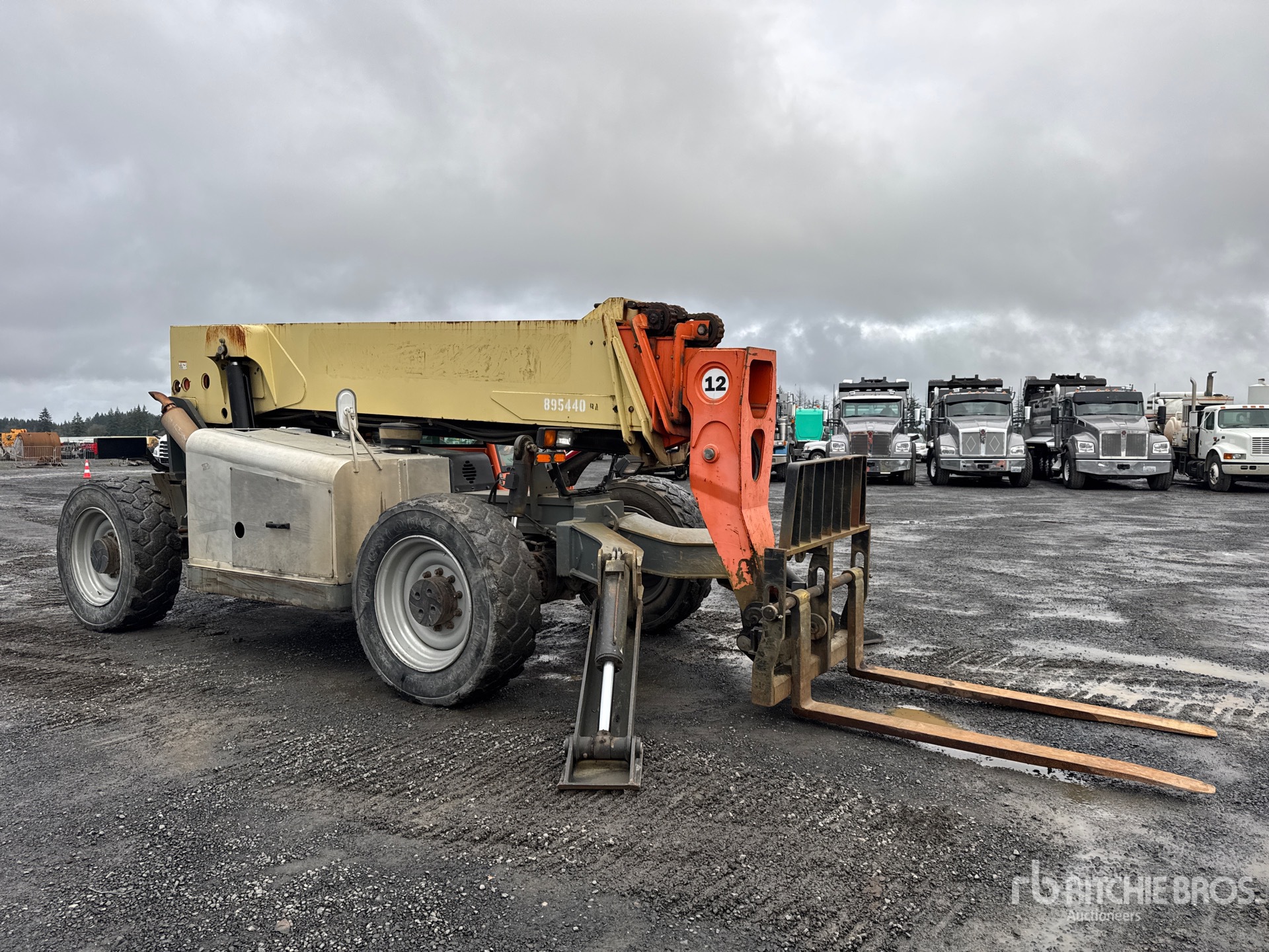 General Appearance with Imagen: esquina delantera derecha