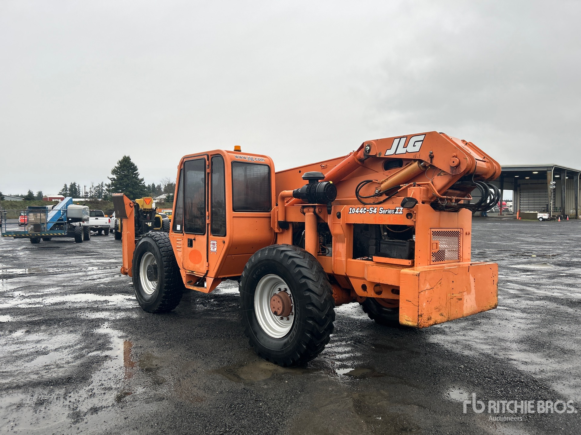 General Appearance with Picture, Left Rear Corner