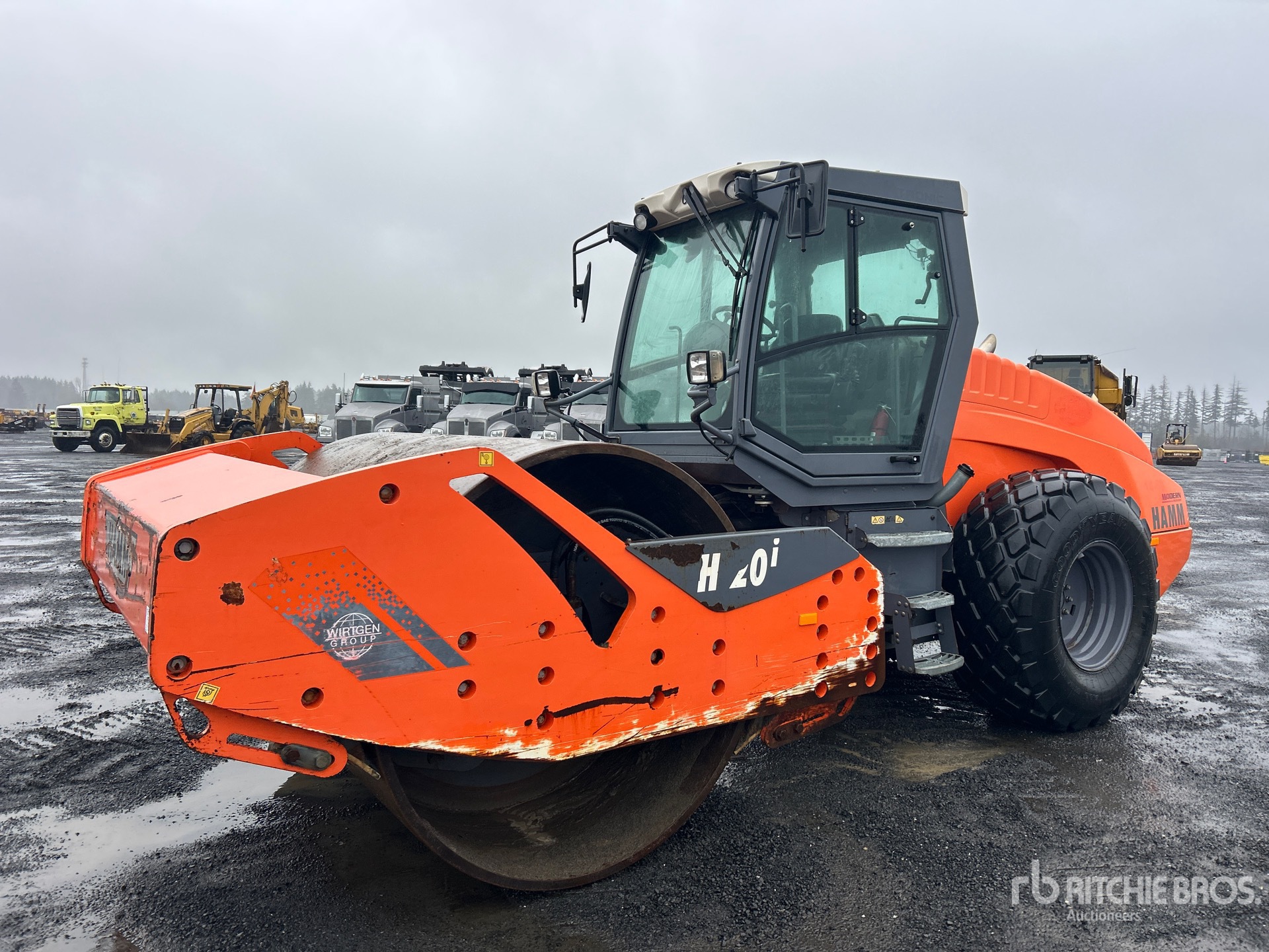 Aspect général with Image, coin avant gauche