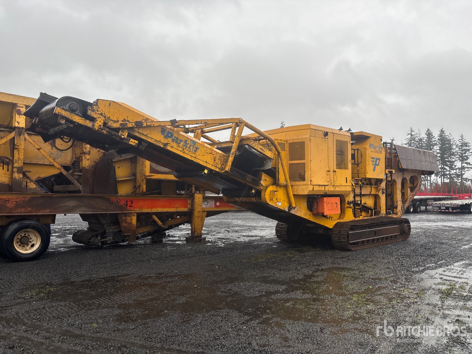 General Appearance with Bild, Ecke hinten rechts