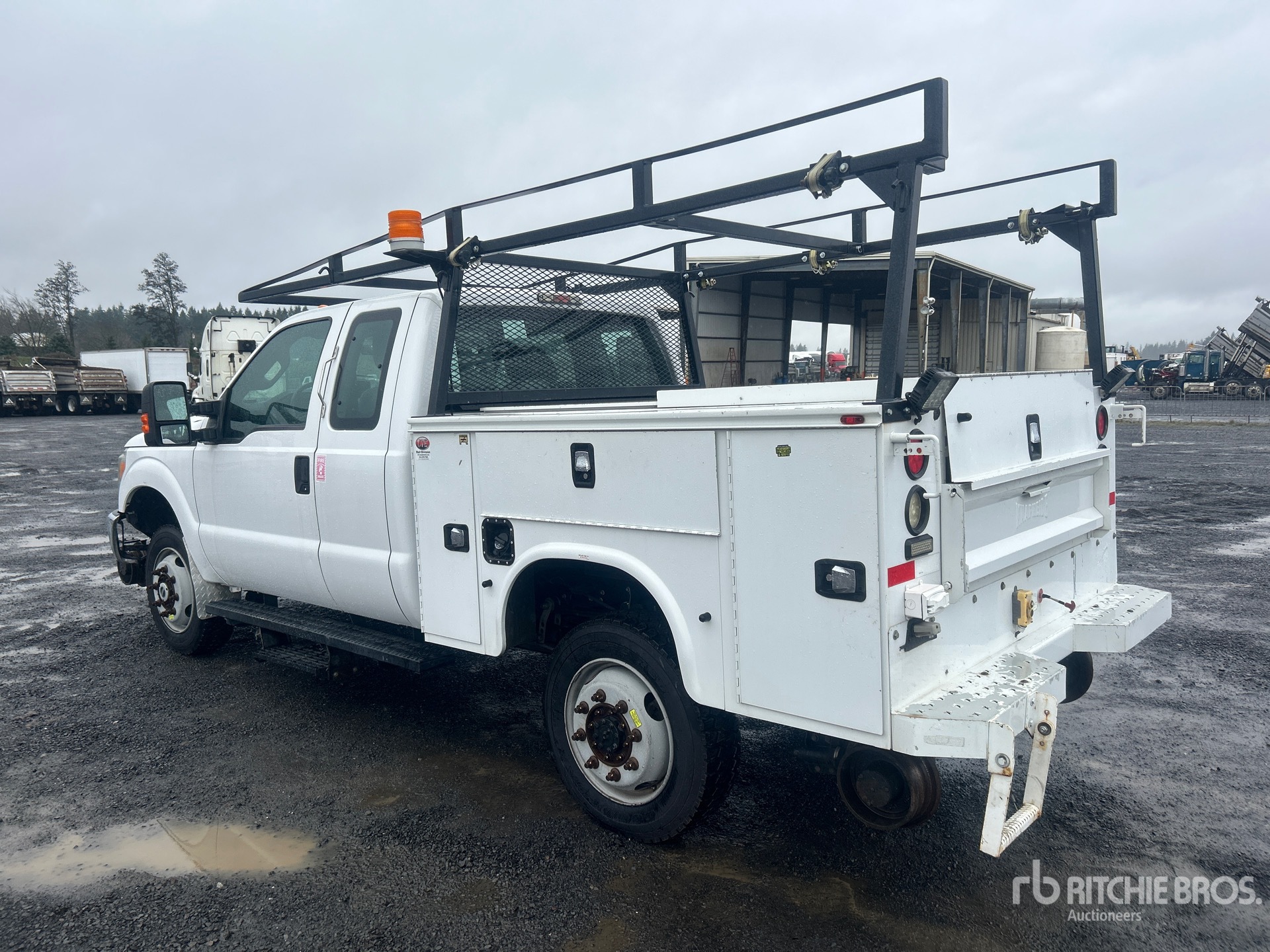 General Appearance with Picture, Left Rear Corner