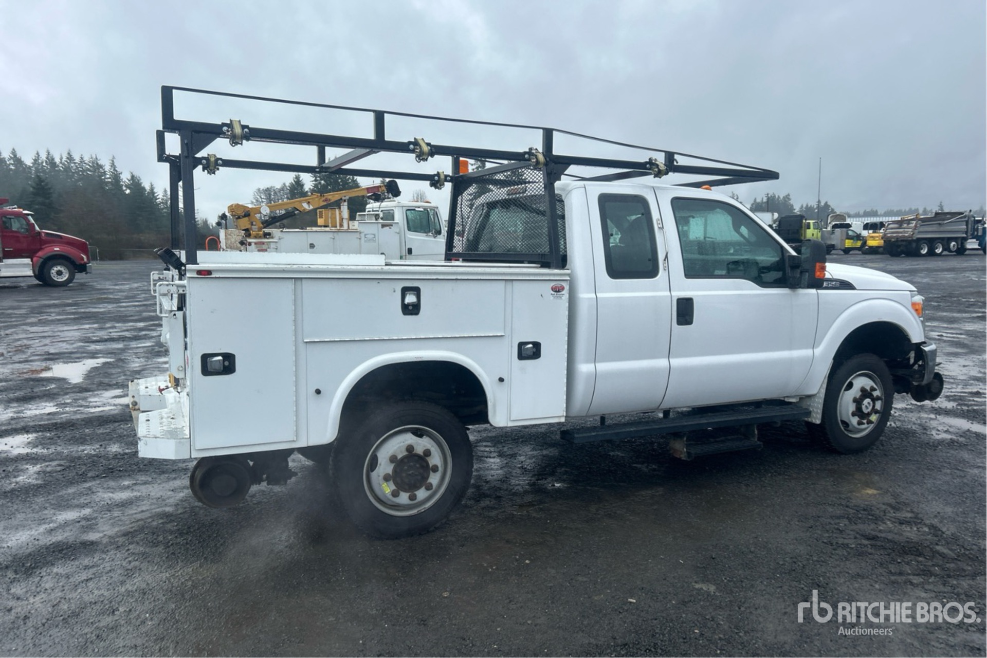 General Appearance with Picture, Right Rear Corner