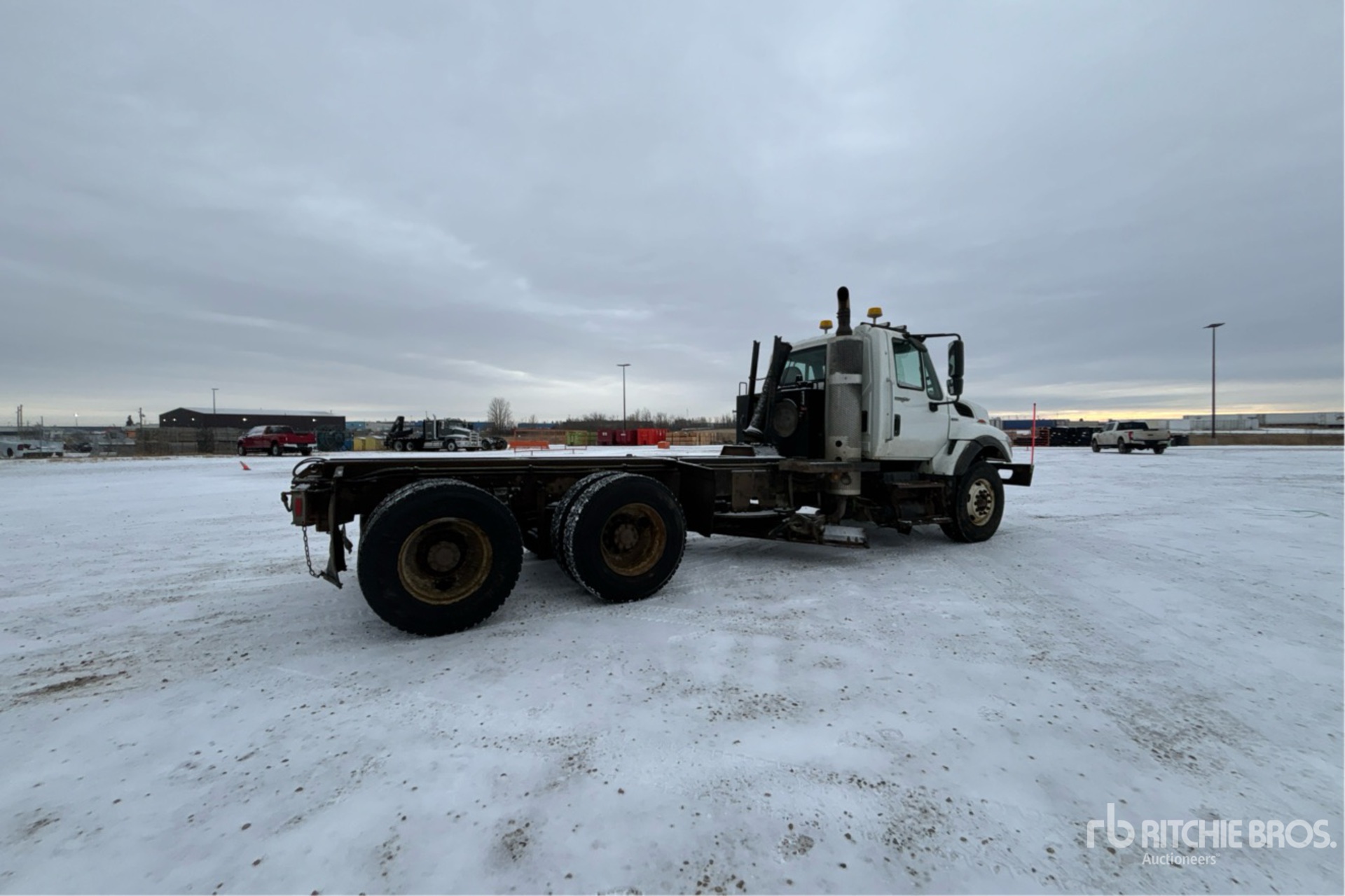 General Appearance with Imagen: esquina trasera derecha