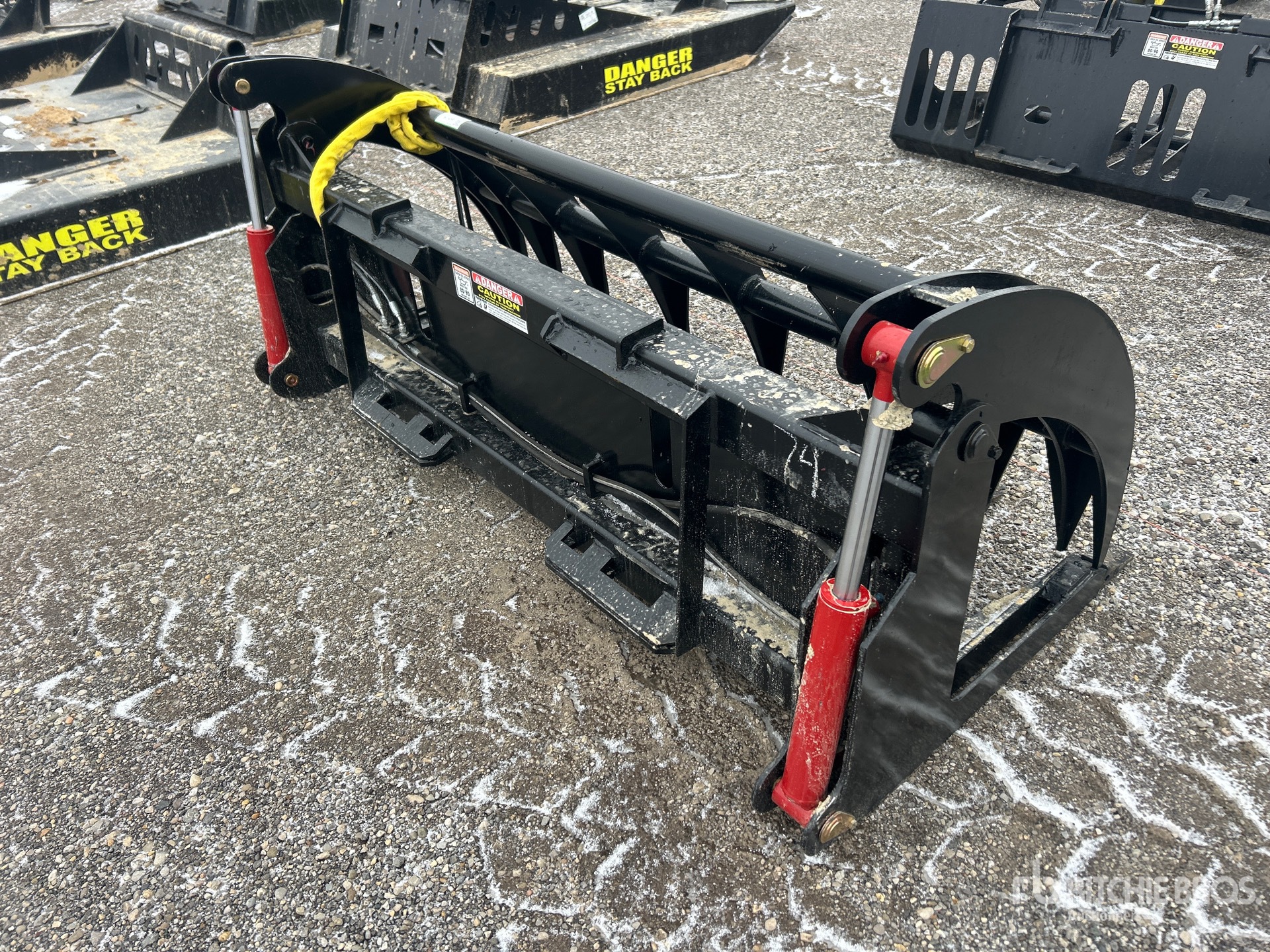 Aspect général with Image, coin arrière droit