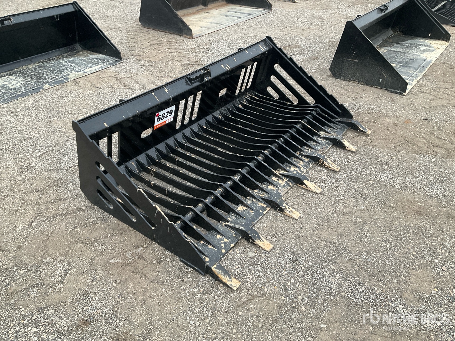 General Appearance with Foto, angolo anteriore destro