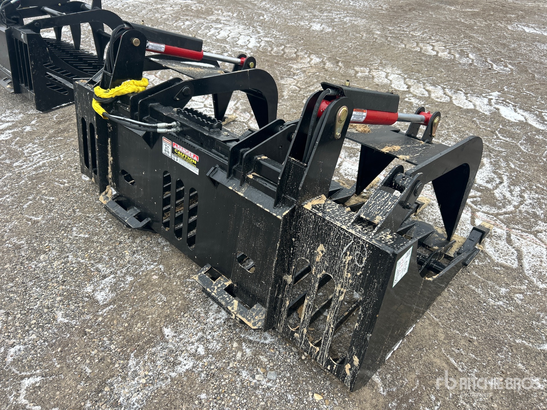 Aspect général with Image, coin arrière droit