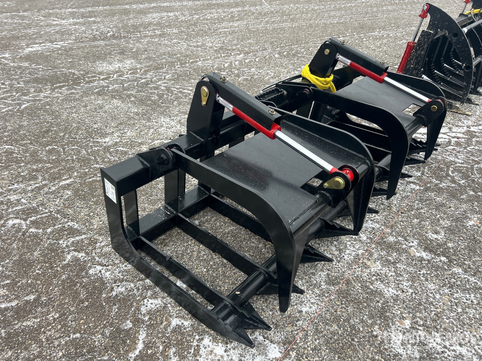 Aspect général with Image, coin avant droit