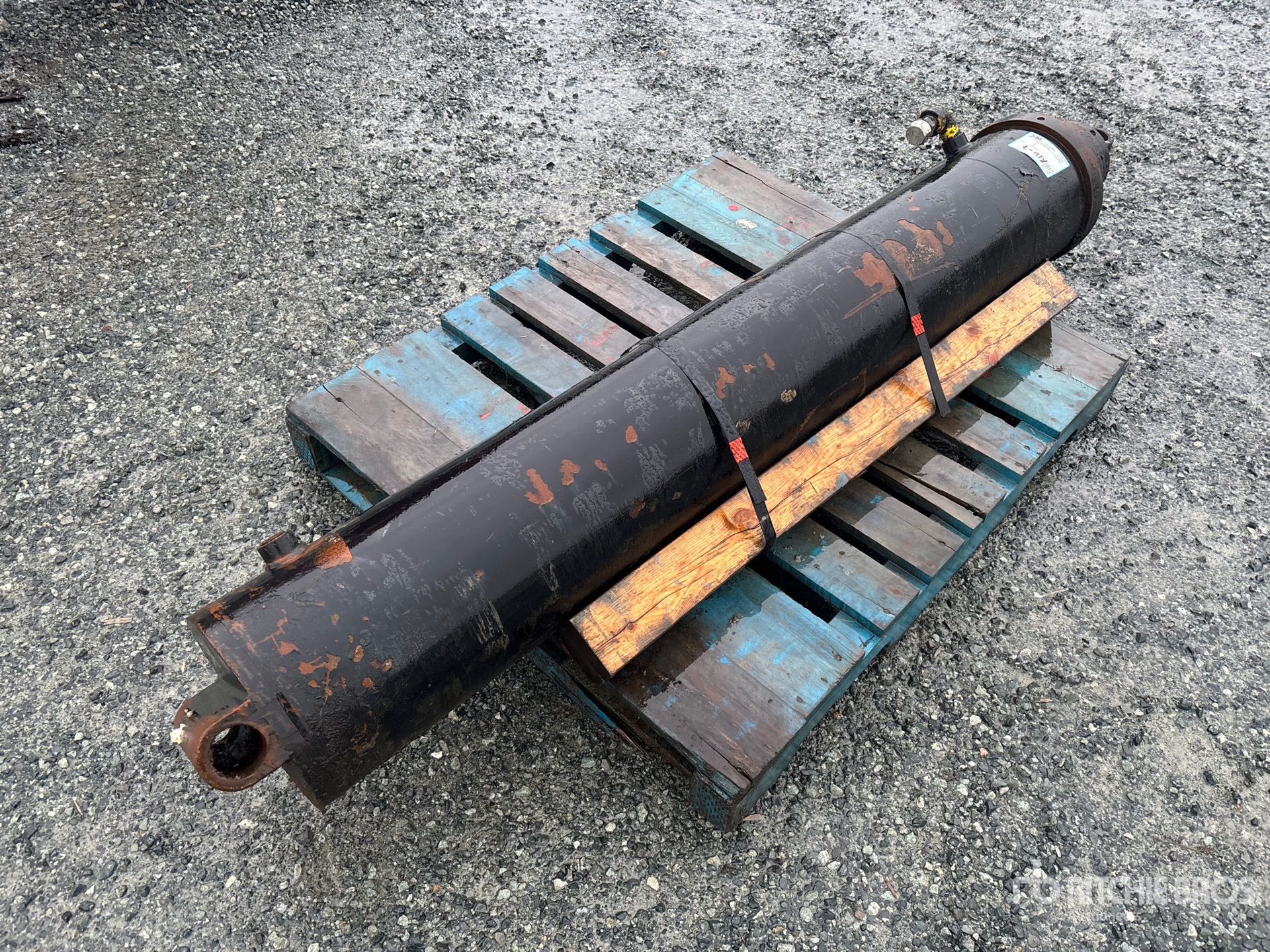 General Appearance with Imagen: esquina trasera derecha