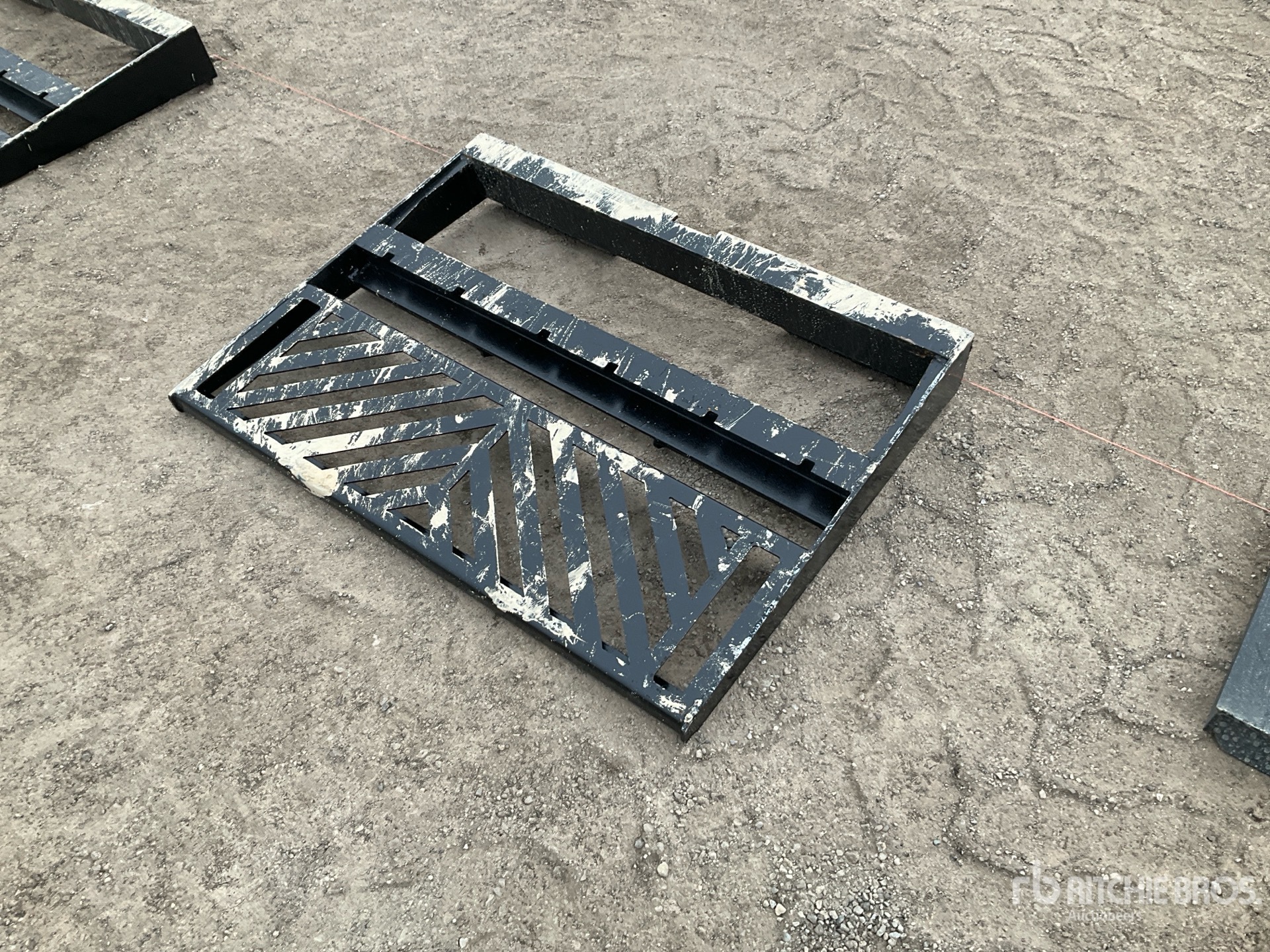 Aspect général with Image, coin arrière droit