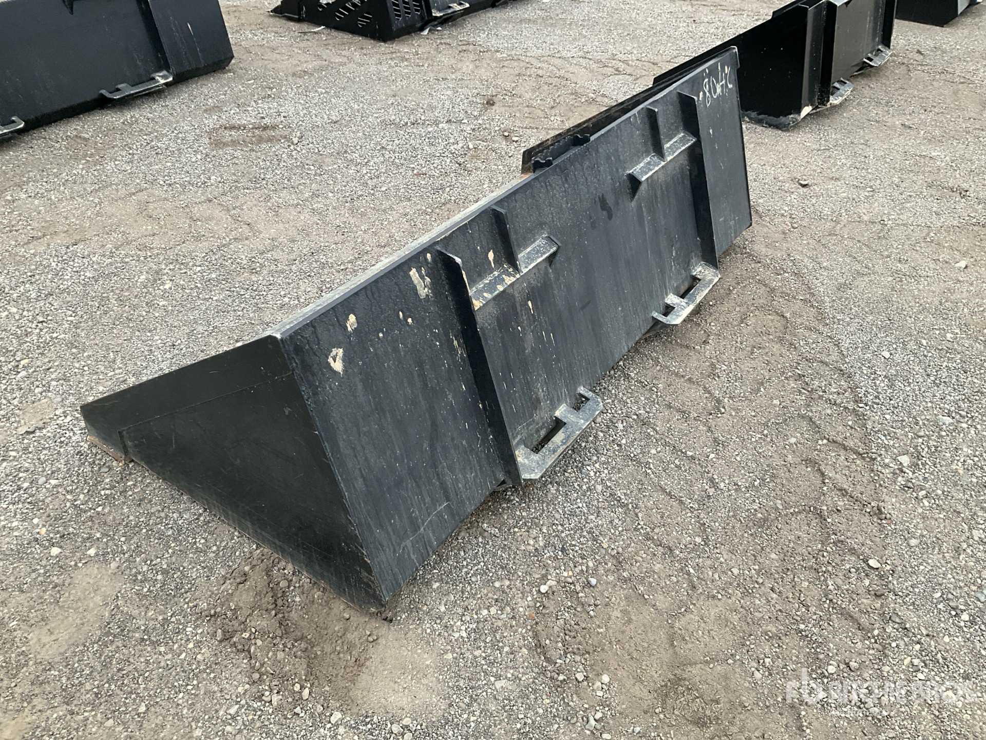 General Appearance with Foto, angolo posteriore sinistro