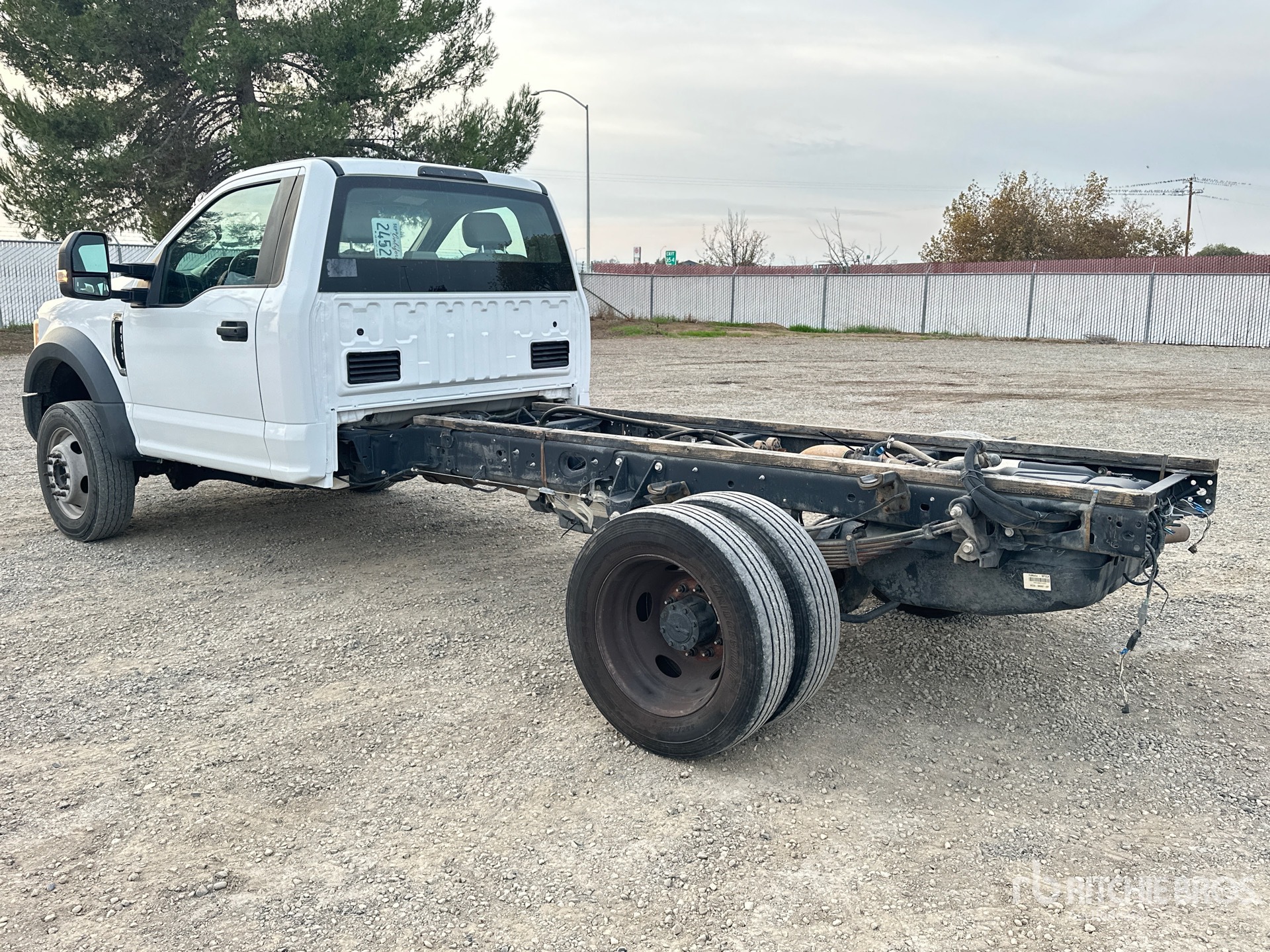 General Appearance with Bild, Ecke hinten links