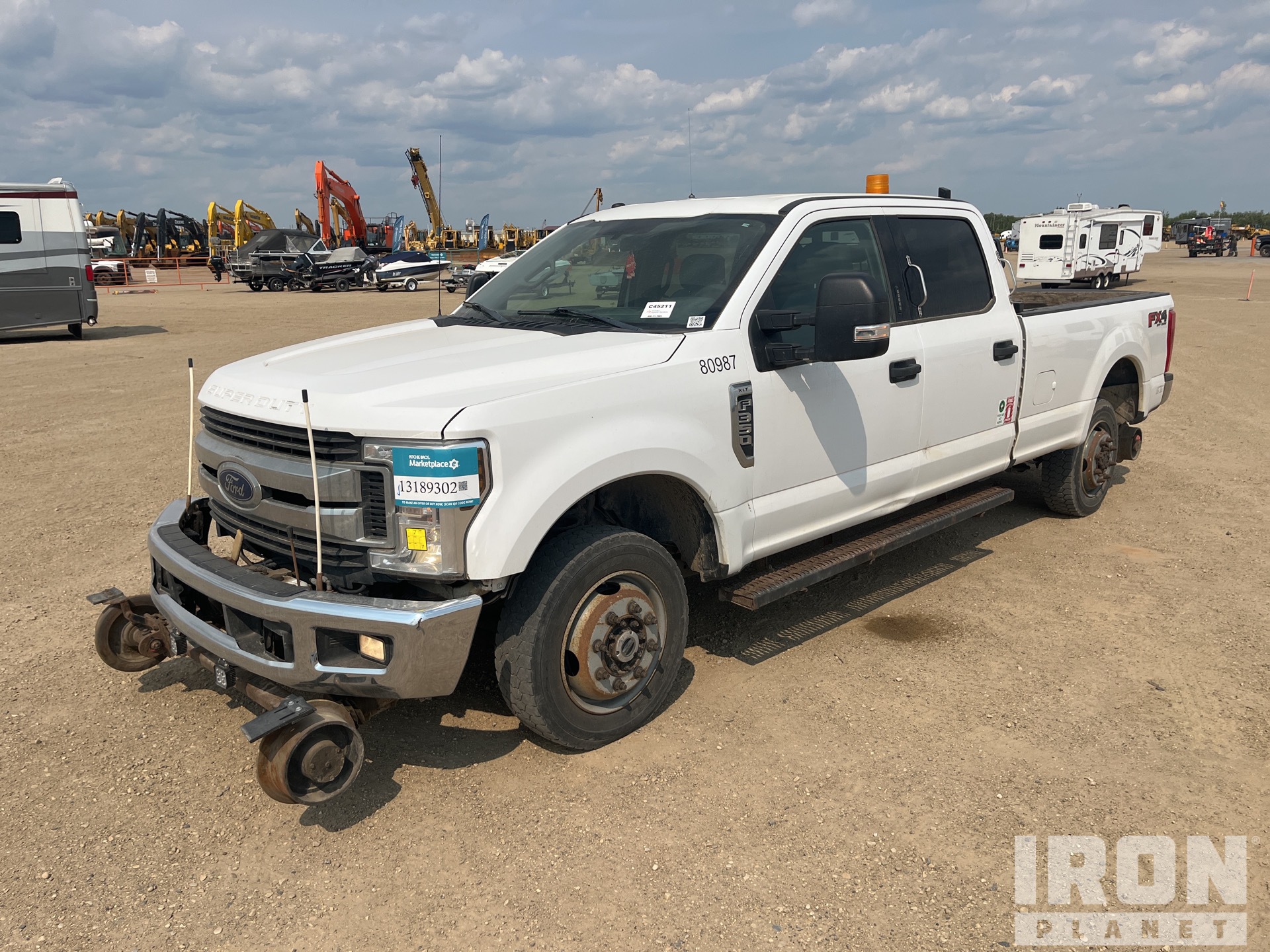 General Appearance with Picture, Left Front Corner